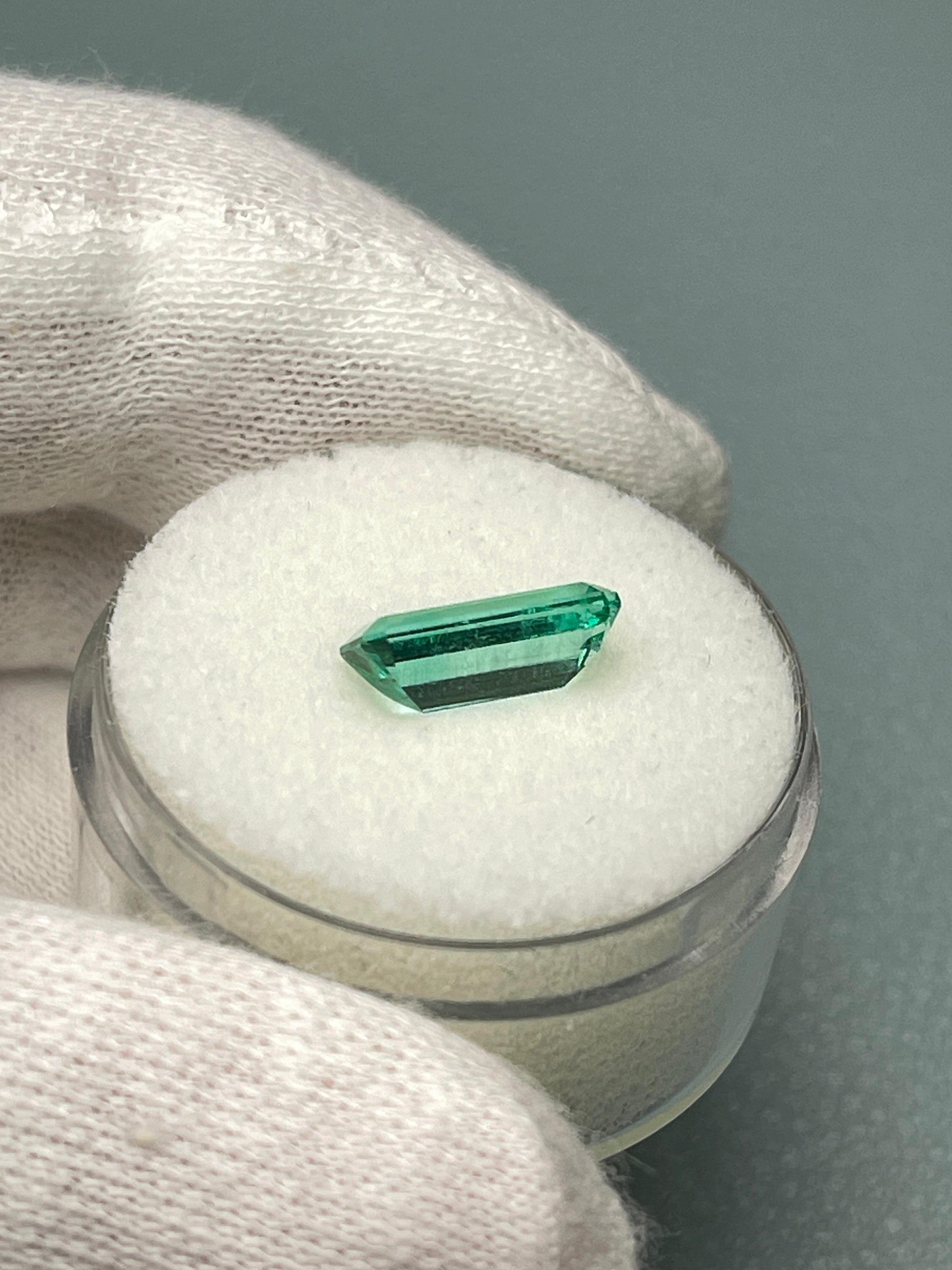 1.65 Carat 11x5mm Loose Natural Colombian Emerald Gemstone - Elongated Emerald Cut for Jewelry Making, Engagement Rings & Luxury Gifts