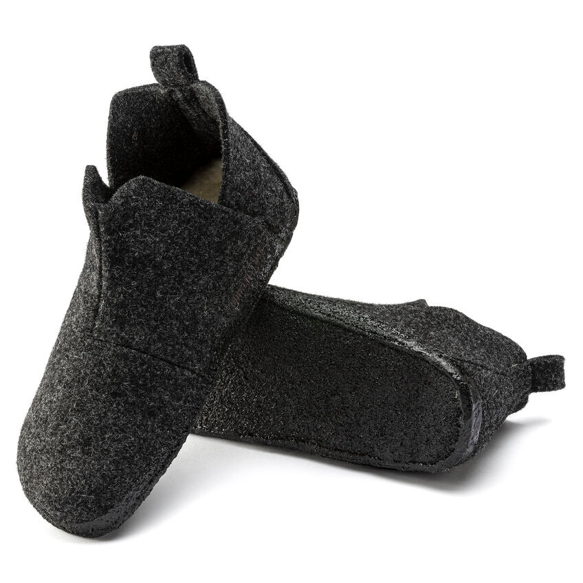 Birkenstock Andermatt Shearling Wool Felt Slippers for Women & Men - Cozy Indoor/Outdoor House Shoes - Warm Winter Home Comfort with Premium Wool Lining - Anthracite Grey