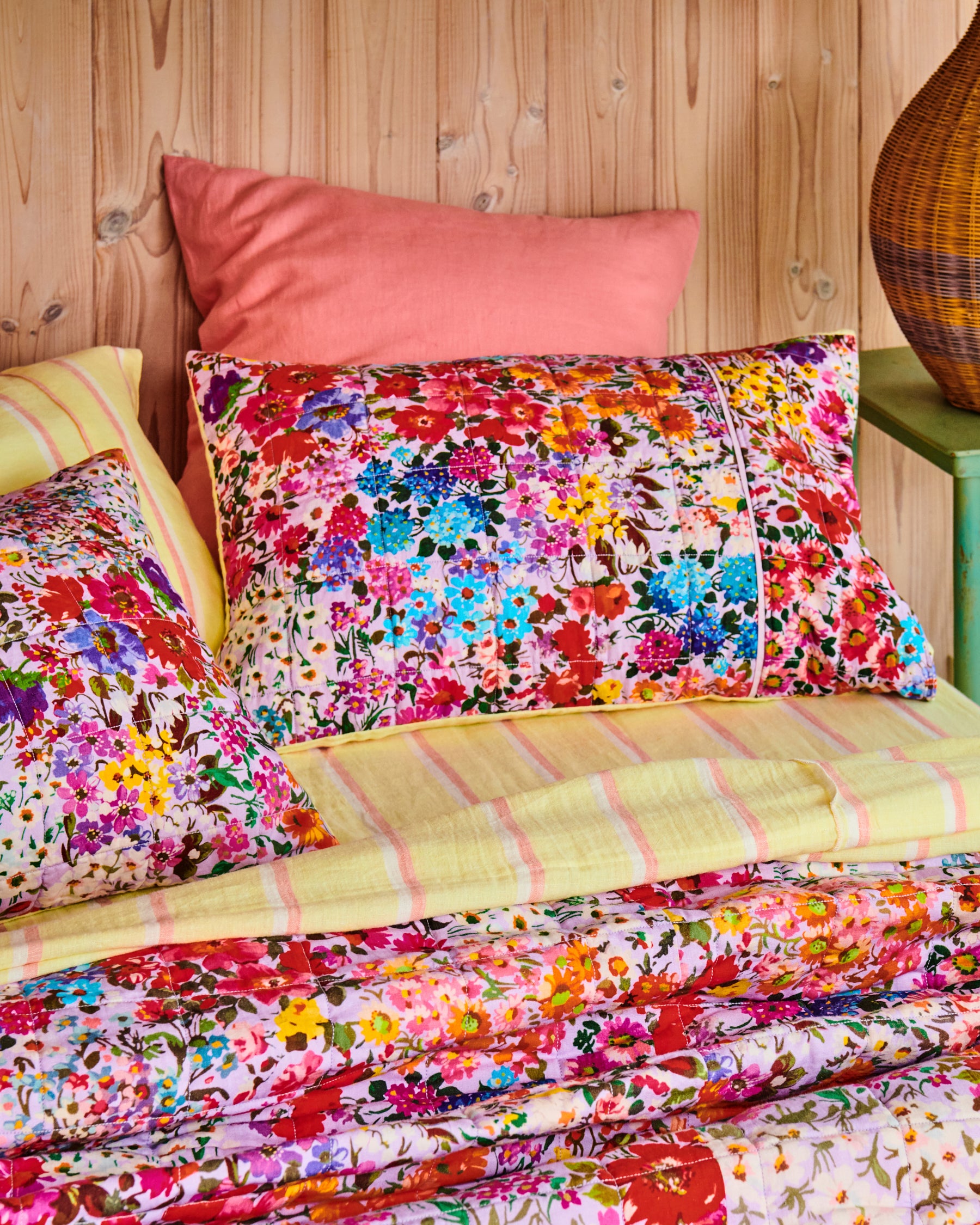 Reversible Linen Quilted Pillowcases - Full Bloom Floral Design | Soft & Breathable Bedding for All Seasons | Perfect for Home Decor, Guest Rooms & Cozy Bedroom Makeovers