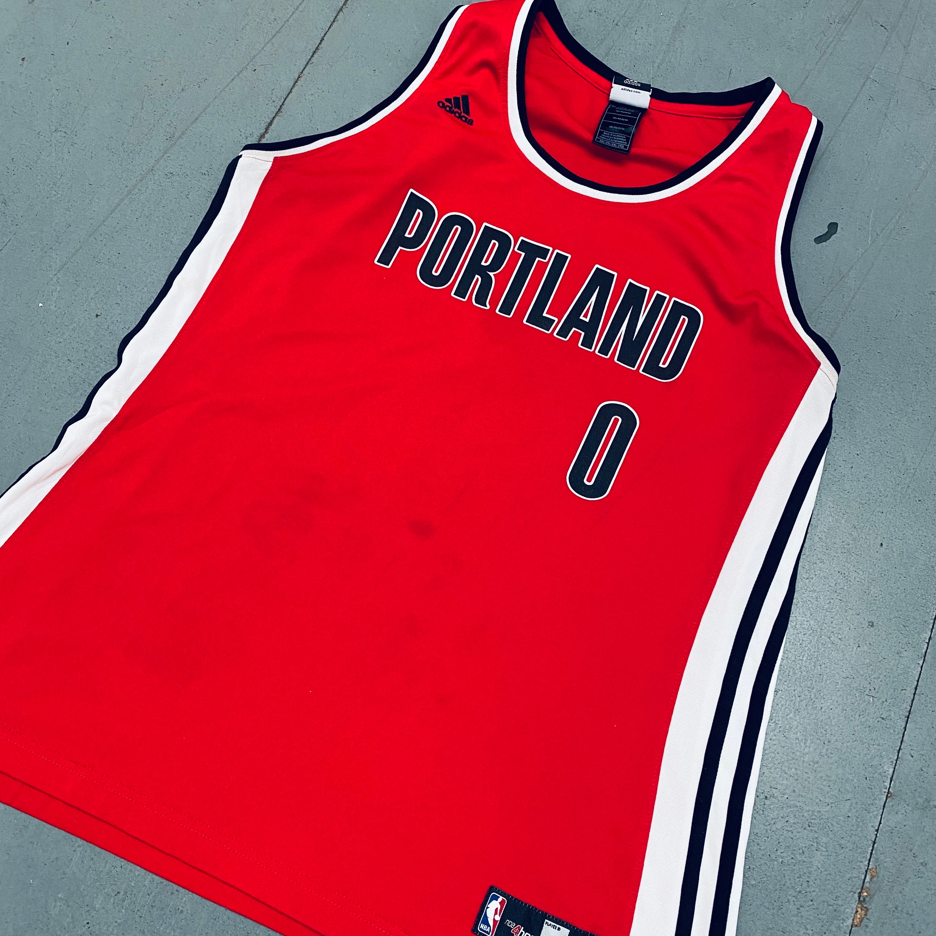 Adidas Damian Lillard Portland Trail Blazers 2012-13 Rookie Red Women's Jersey XXL - Perfect for Game Day, Fan Events & Basketball Collectibles