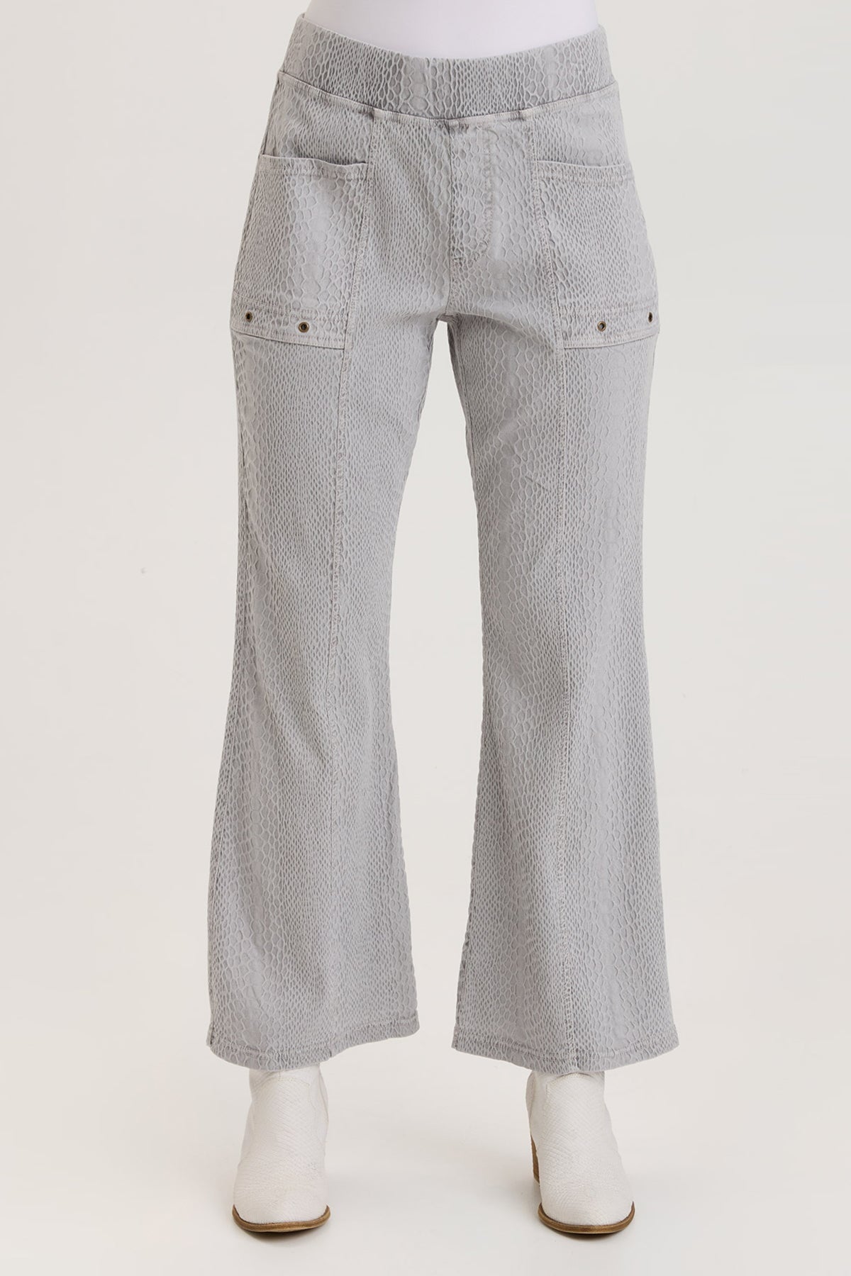 Stylish Jenika Flare Pants for Women - High Waisted Bootcut Trousers | Perfect for Office, Casual Wear & Night Out