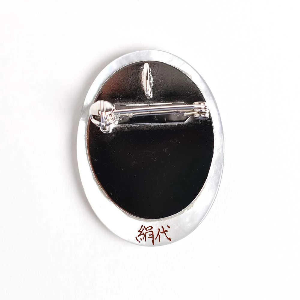 Handcrafted Japanese Maki-e Urushi Lacquer Brooch with White South Sea Pearl Shell Owl Design - Traditional Artisan Jewelry for Women, Gift for Collectors & Special Occasions