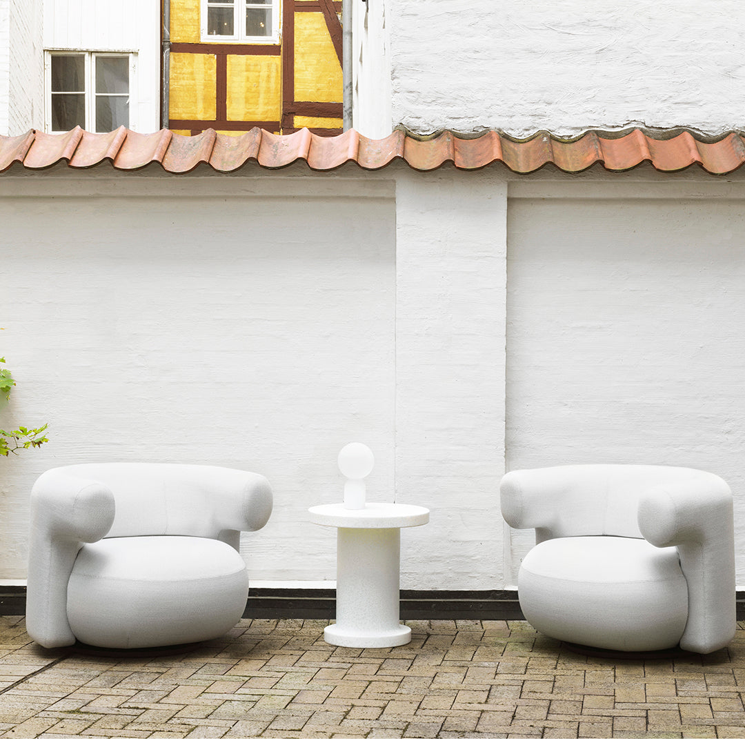 Burra Outdoor Lounge Chair - Waterproof & Durable Patio Furniture for Poolside, Garden, and Backyard Relaxation