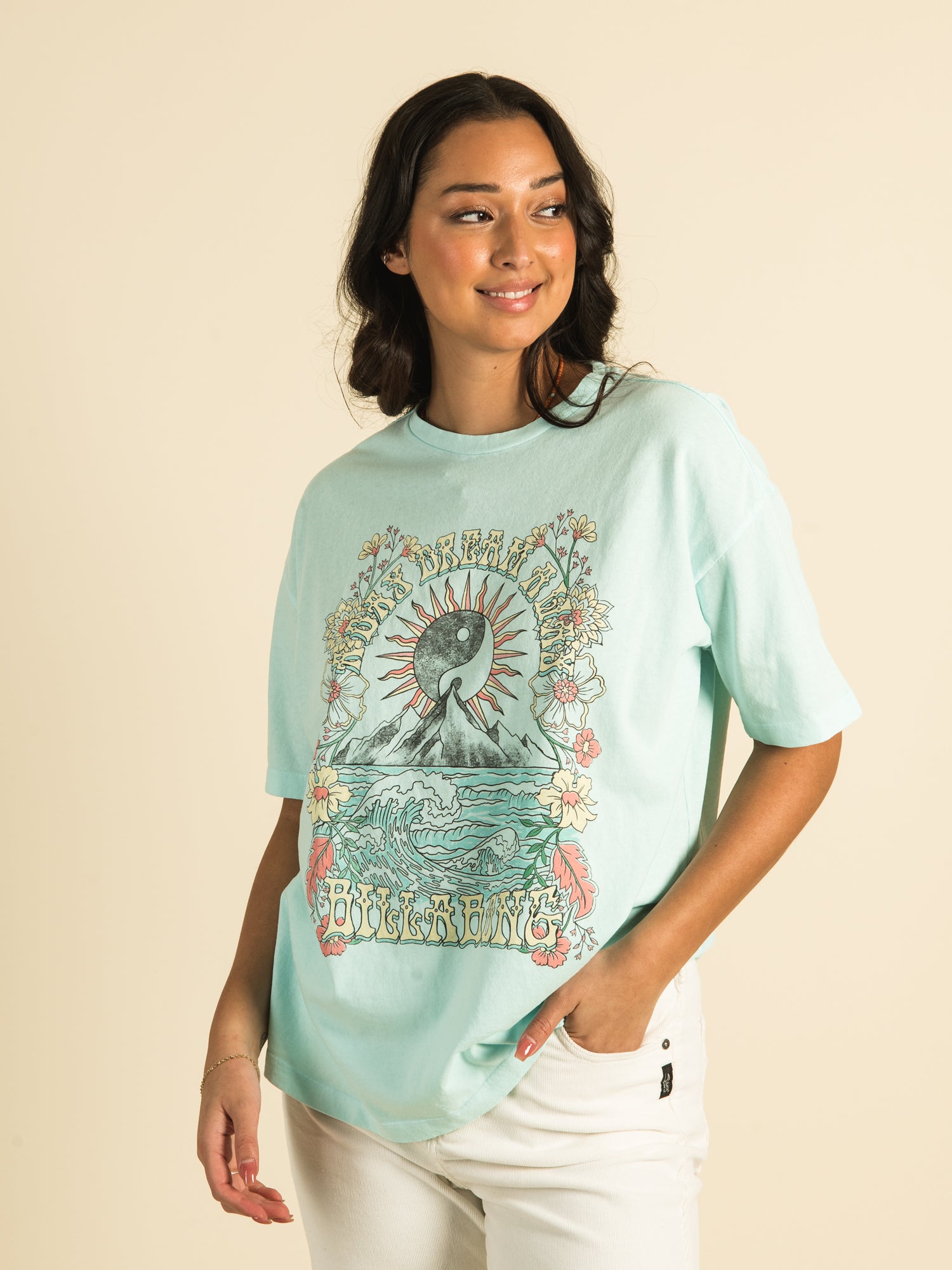 BILLABONG Daydream Away Short Sleeve Boyfriend T-Shirt - Women's Casual Loose Fit Tee for Beach, Travel & Everyday Wear