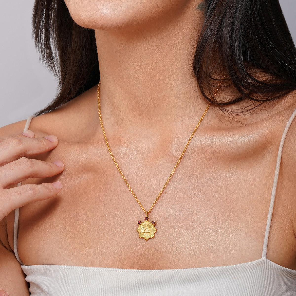 Leo & Fire Zodiac Necklaces Gift Set - Elegant Constellation Jewelry for Women, Perfect Birthday & Anniversary Gifts - Ideal for Daily Wear, Date Nights & Special Occasions