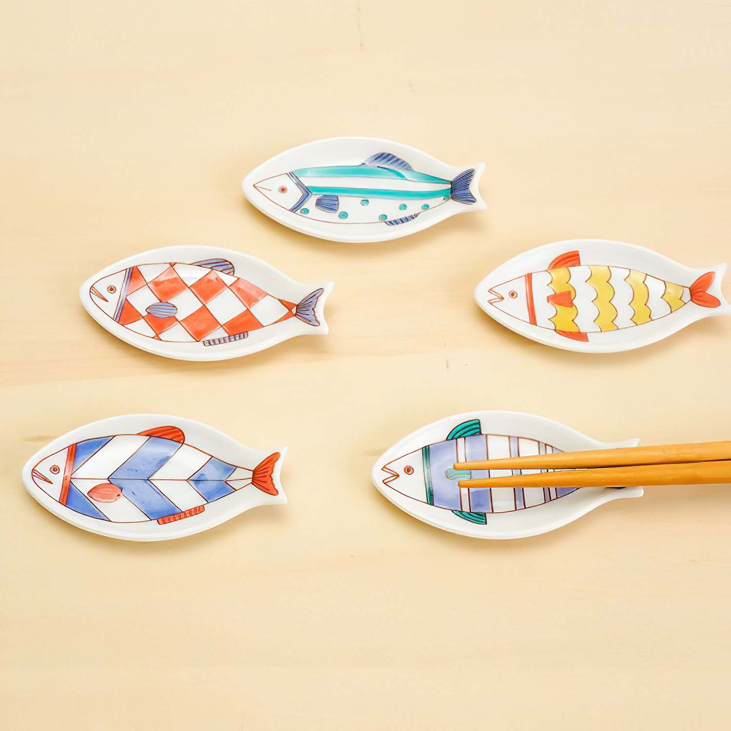 Harekutani Porcelain Small Fish Plate - Handmade Japanese Ceramic Appetizer Dish for Sushi, Desserts & Home Decor