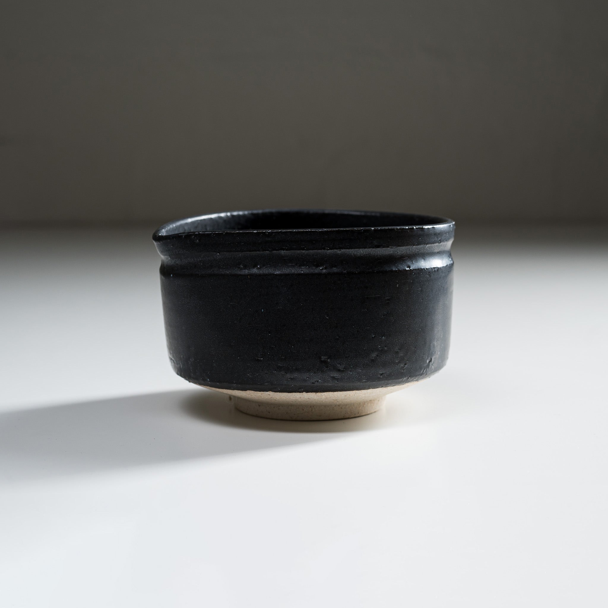 Premium Matcha Bowl with Spout - Matte Black Ceremonial Tea Cup for Japanese Green Tea | Perfect for Traditional Tea Ceremonies, Zen Meditation & Home Decor