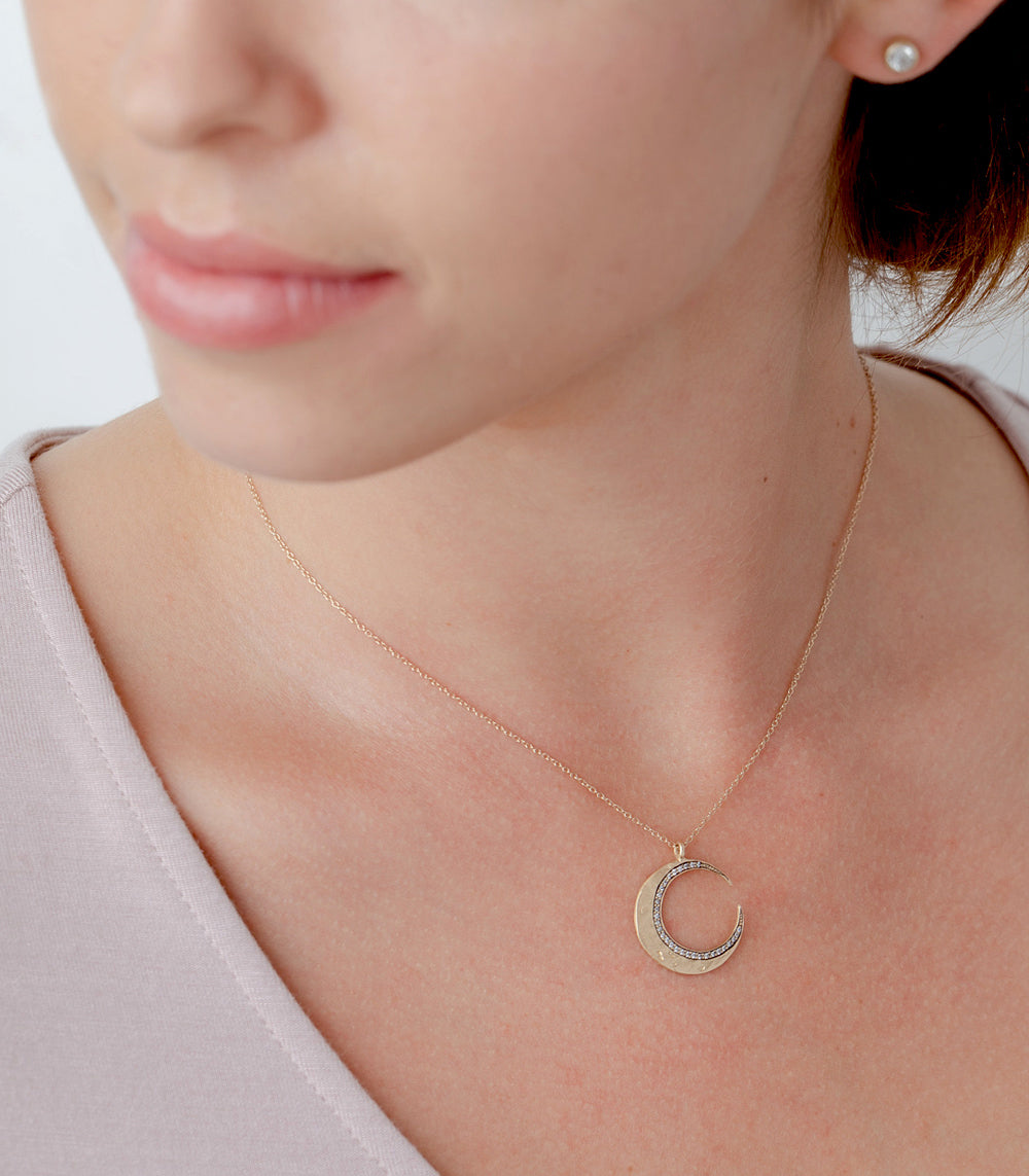 Crescent Moon Necklace for Women - Elegant Silver Moon Pendant Jewelry Gift for Her | Perfect for Birthdays, Anniversaries & Everyday Wear