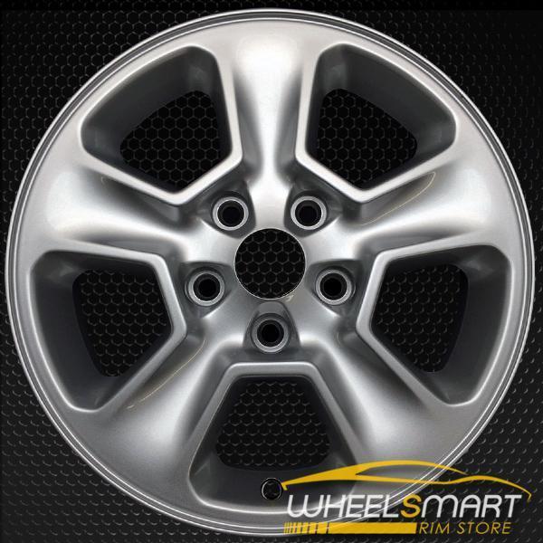 17 Inch Jeep Grand Cherokee Rim ALY09135 Silver OEM Wheels 1VH39GSAAB - Compatible with 2014-2017 Models | Perfect for Off-Roading, Replacement & Custom Upgrades