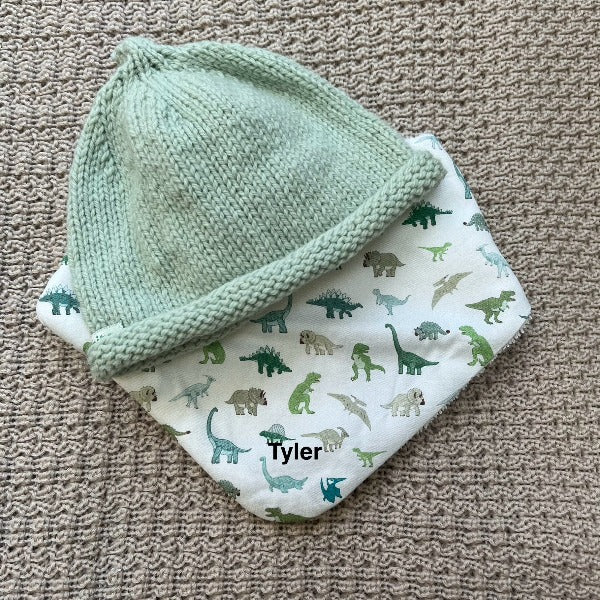 Adorable Baby Dribble Bib and Beanie Set - Soft Cotton Drool Bibs & Cute Knit Hat for Newborns & Infants - Perfect for Feeding, Playtime & Photo Shoots