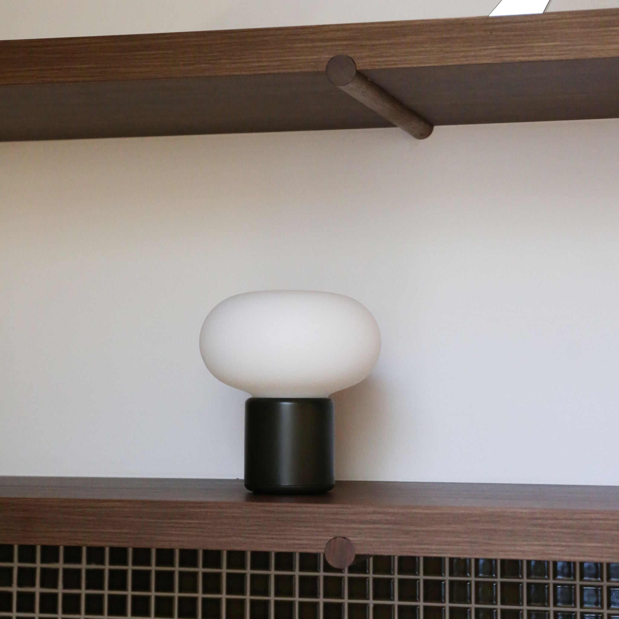 Karl Johan Portable Lamp - Modern Table Lamp with USB Charging, Adjustable Brightness, Forest Green - Perfect for Bedroom, Living Room, Office & Outdoor Camping