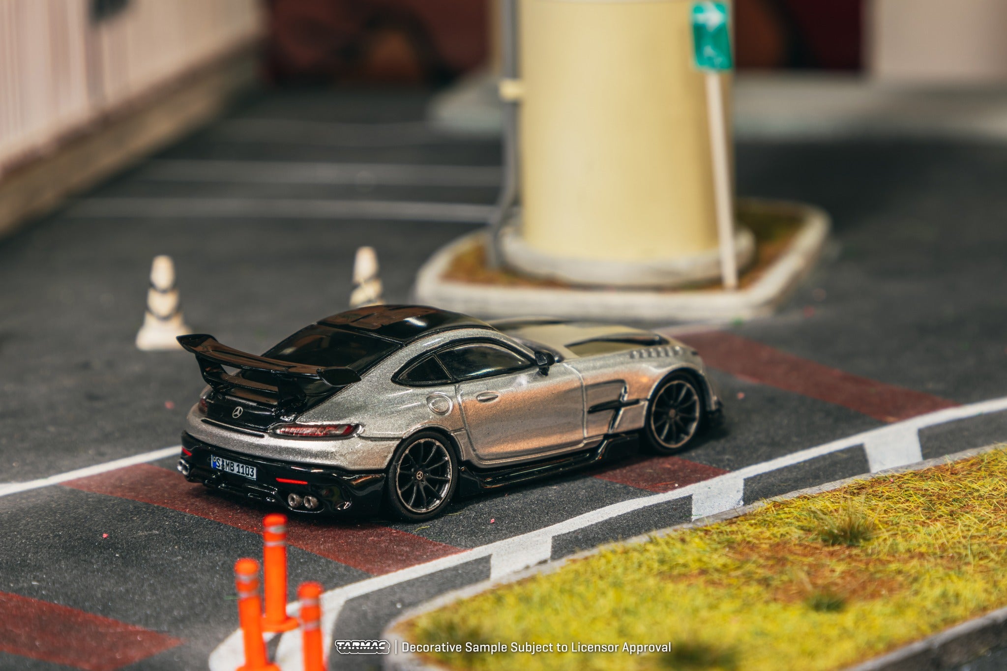 Tarmac Works 1:64 Scale Mercedes-Benz AMG GT Black Series Diecast Model Car - Silver | Collectible Miniature for Display, Racing Enthusiasts & Car Lovers