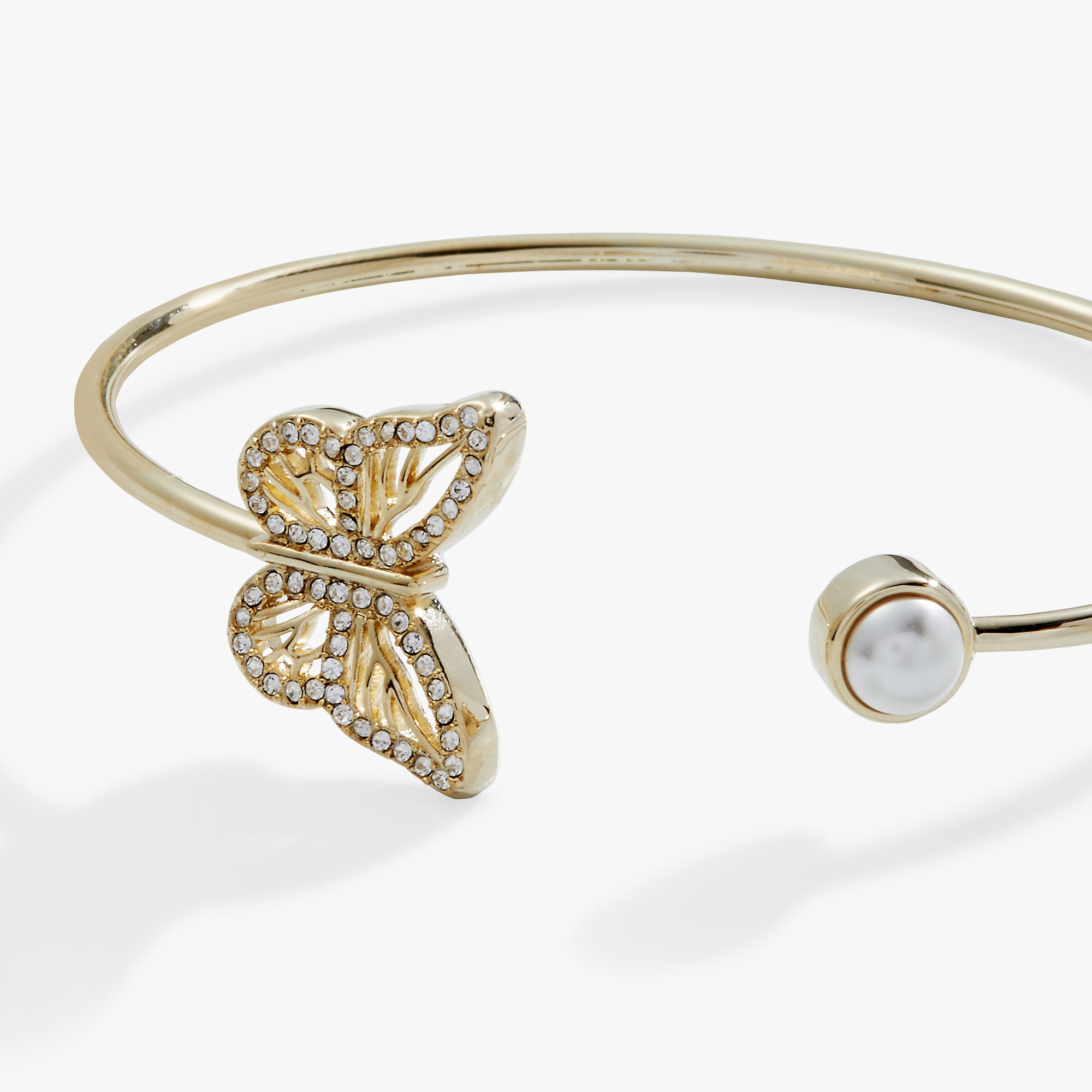 Elegant Crystal Butterfly & Pearl Adjustable Bracelet for Women - Perfect for Weddings, Parties & Everyday Wear
