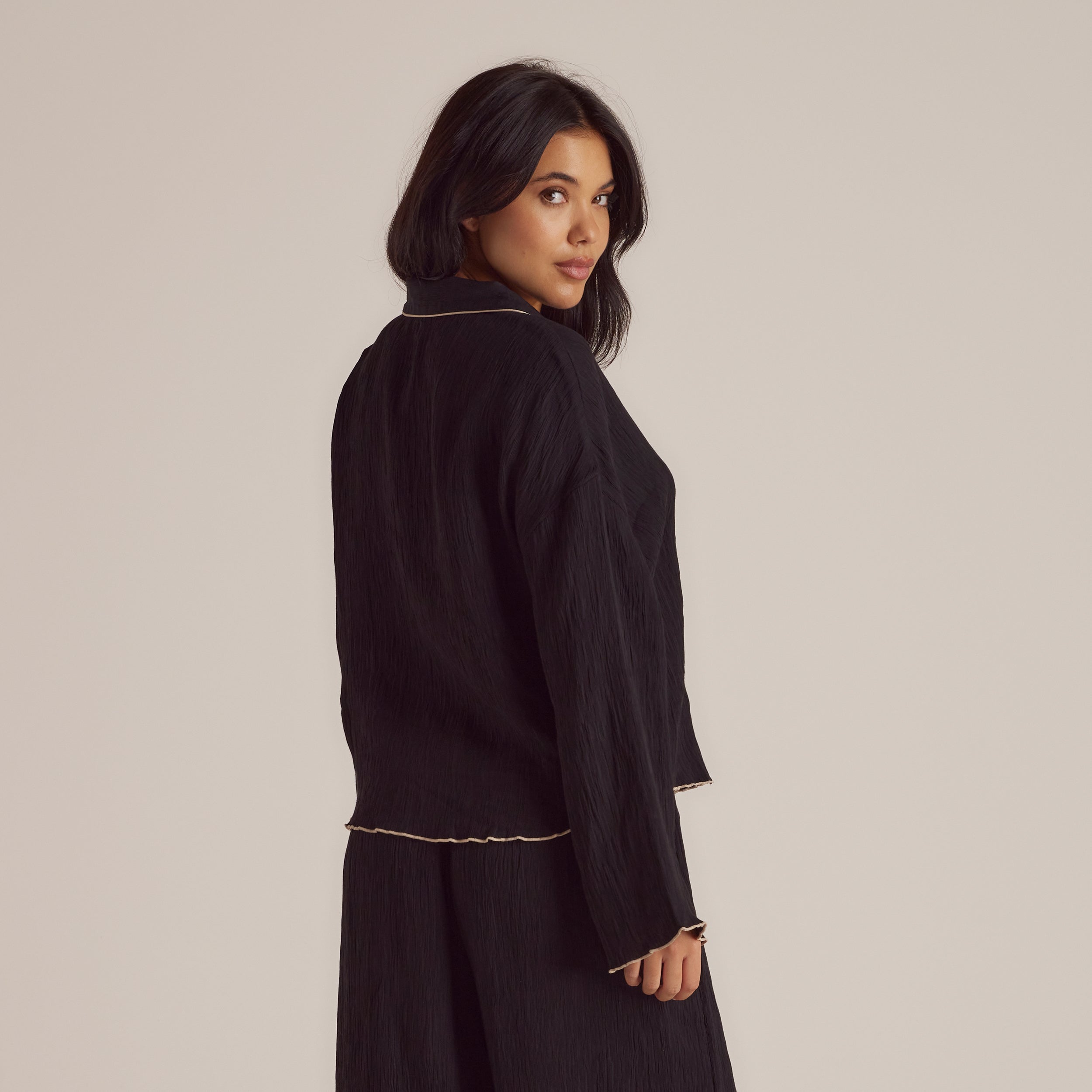 Crinkle Pyjama Shirt for Women - Soft & Comfortable Black Sleepwear - Perfect for Lounge, Sleep & Relaxation at Home