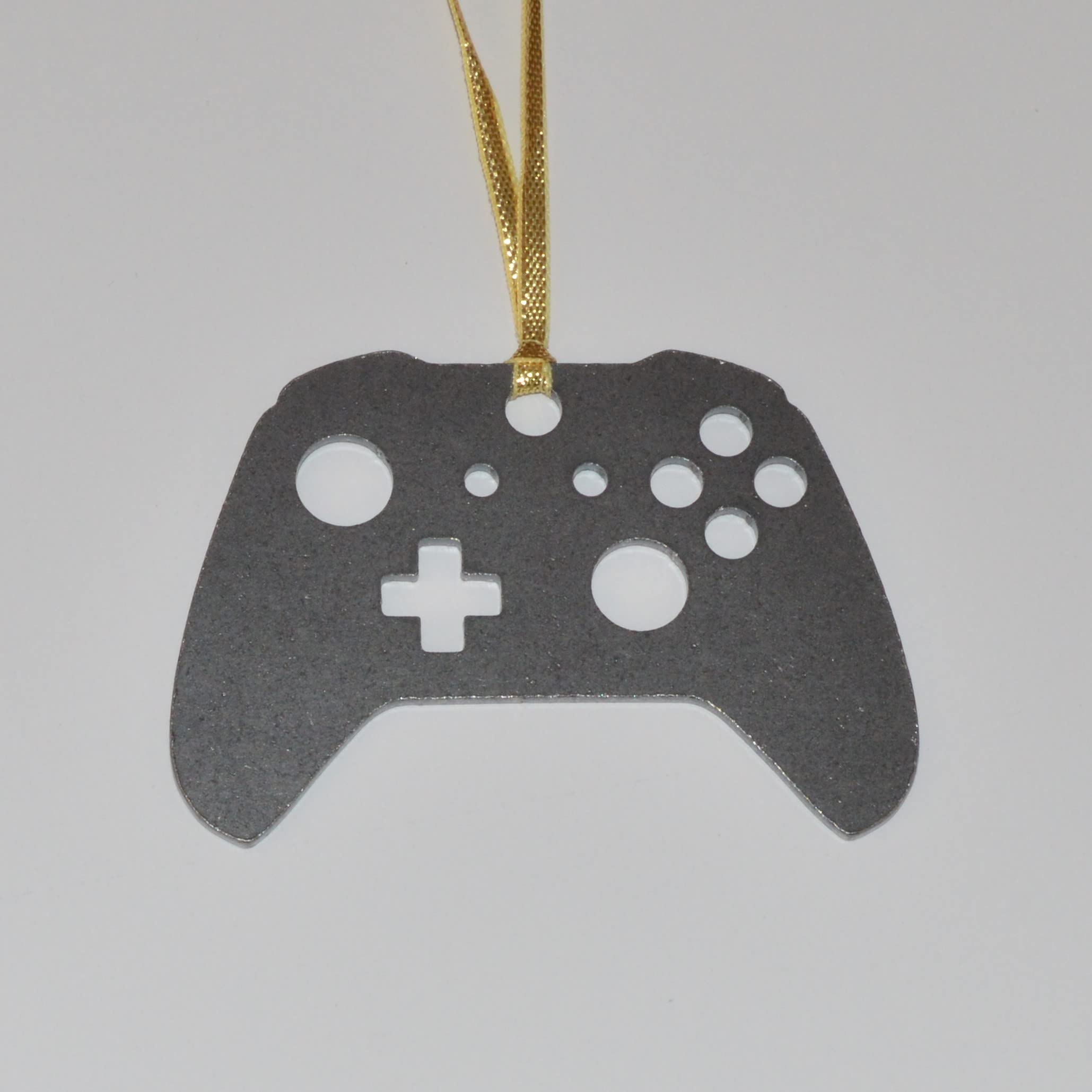 Wireless Video Game Controller Ornament - Retro Gaming Decor for Christmas Tree, Desk, and Party Decorations