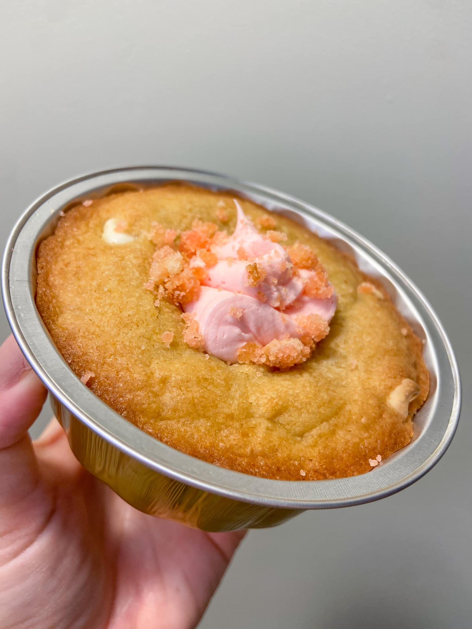 KitchenDance 8oz Disposable Gold Aluminum Foil Dessert Cups with Lids - Round Baking Tart Pans for Cakes, Pies & Pastries - Perfect for Home Baking, Party Serving & Food Storage (Pack of 1000)