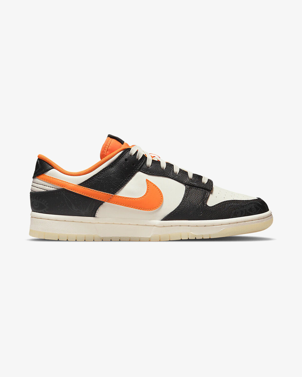 Nike Dunk Low Halloween PRM 2021 Sneakers - Limited Edition Halloween-Themed Basketball Shoes for Men & Women | Perfect for Costume Parties, Trick-or-Treating & Streetwear Fashion