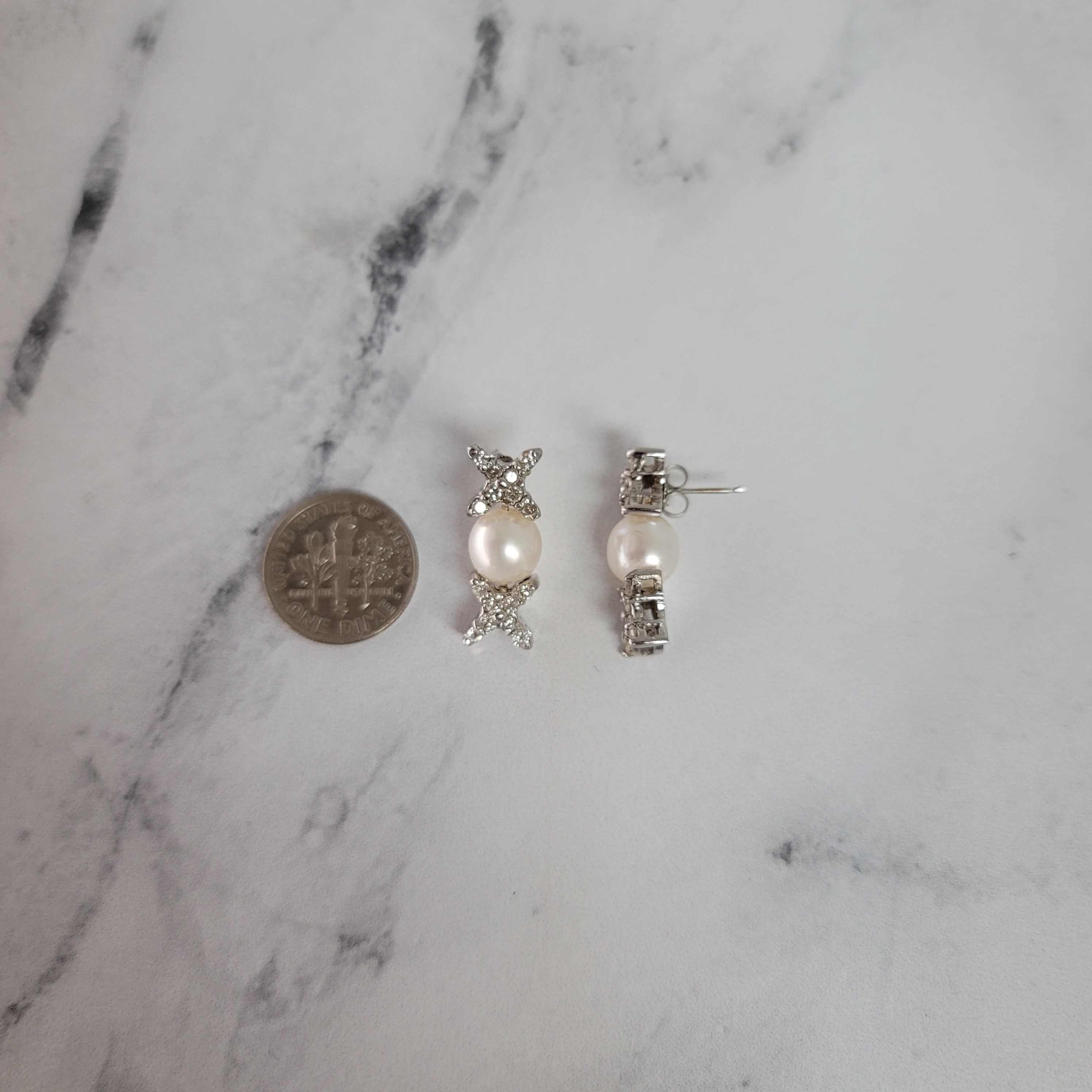 14K White Gold Freshwater Pearl & Diamond Drop XOXO Earrings - 0.75cttw, Elegant Gift for Women, Perfect for Weddings, Anniversaries & Special Occasions