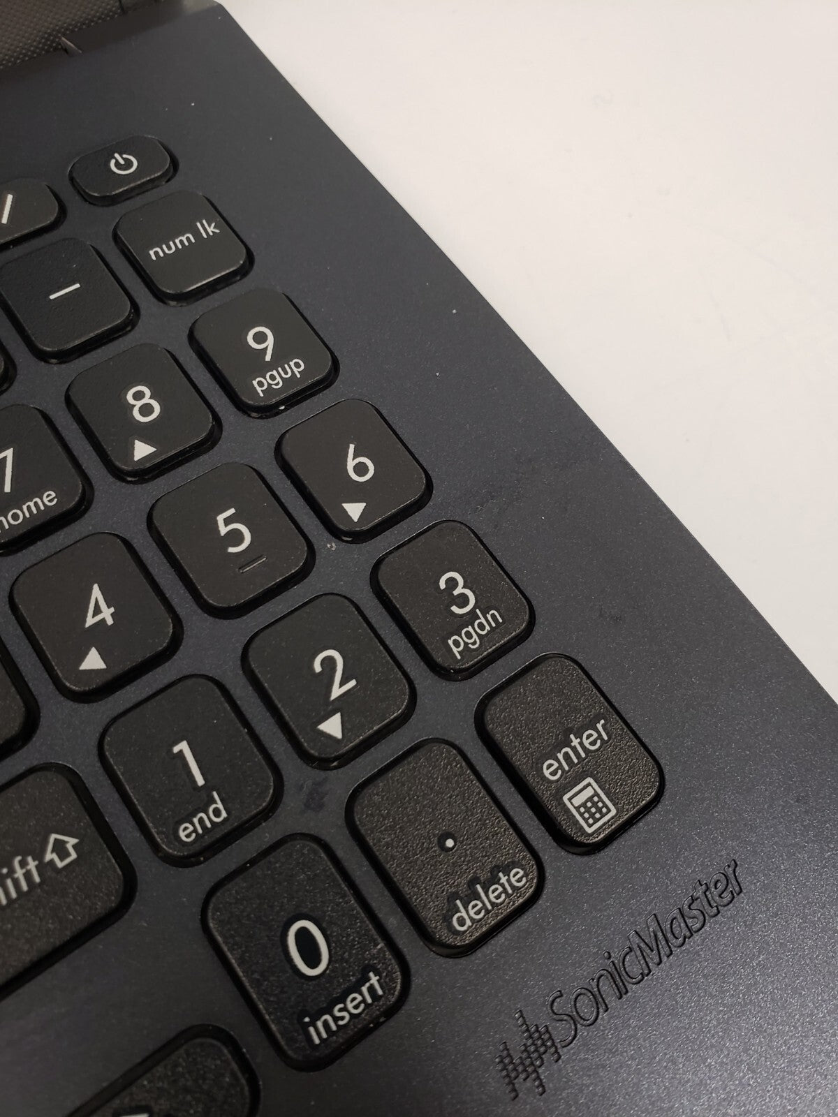 ASUS P1510CJ 15.6