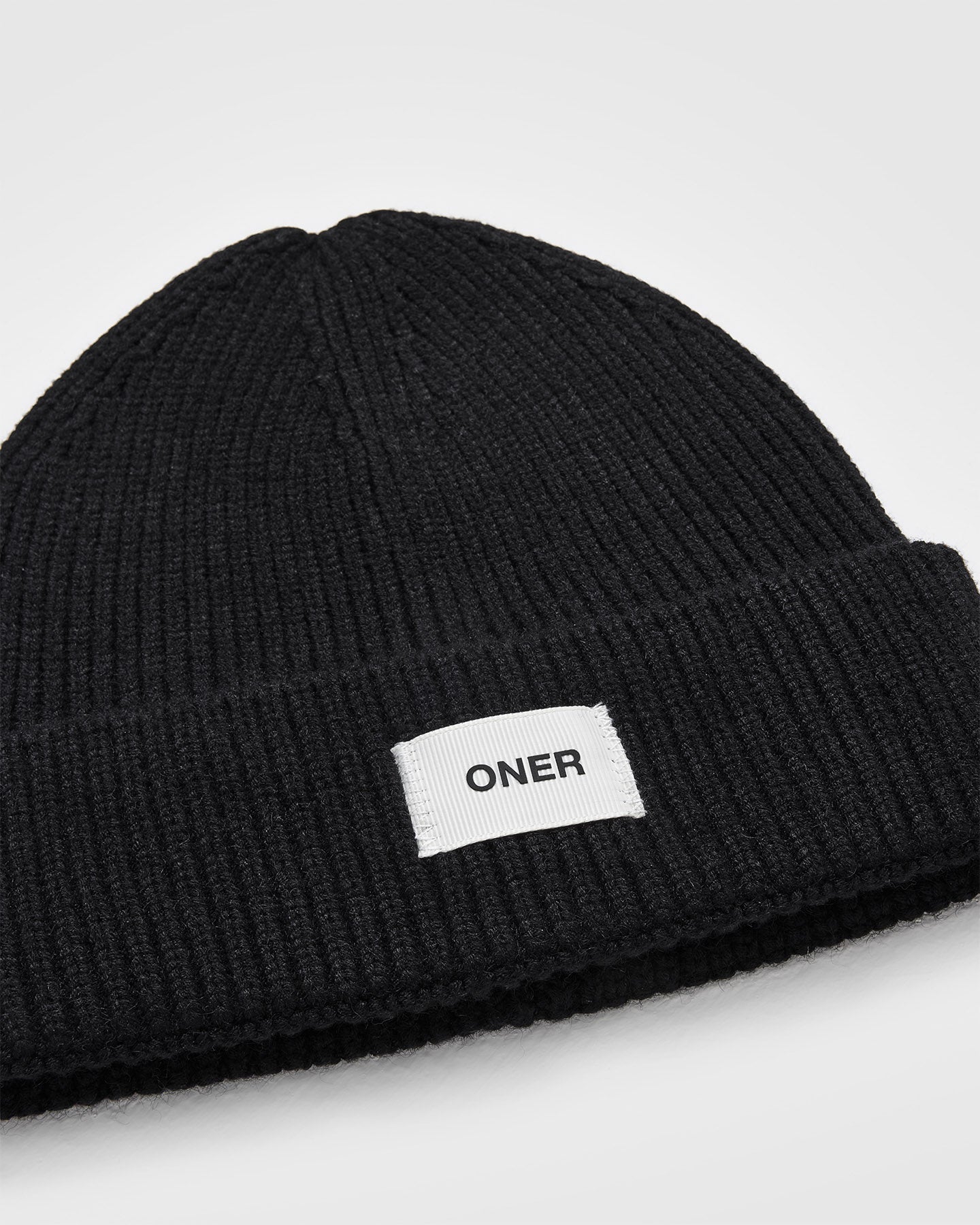 Oner Beanie - Soft & Warm Winter Hat for Men & Women | Black | Perfect for Skiing, Snowboarding & Outdoor Activities