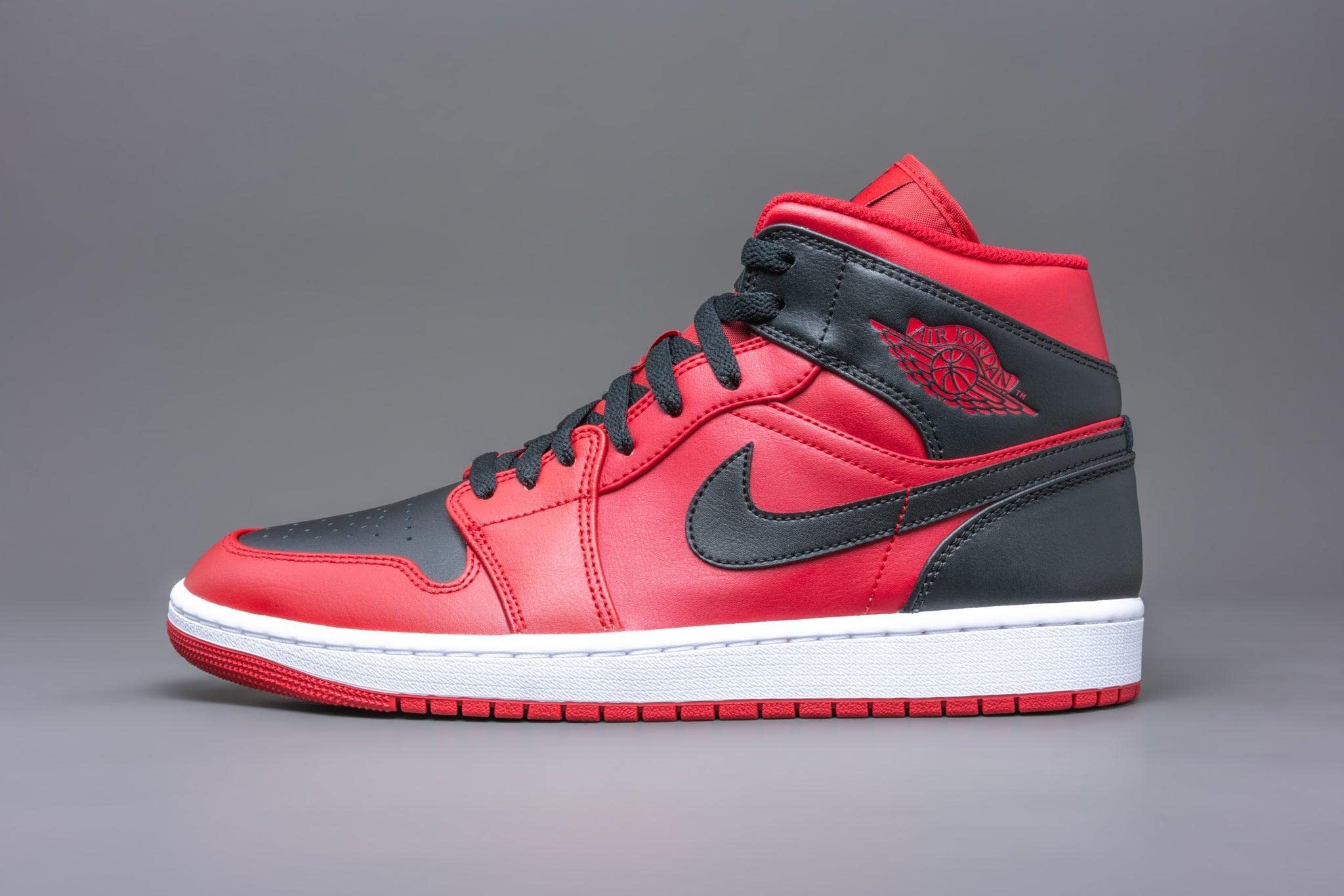 Nike Air Jordan Mid SE Basketball Shoes for Men - High-Top Sneakers for Court Performance & Street Style | Perfect for Basketball, Training & Casual Wear