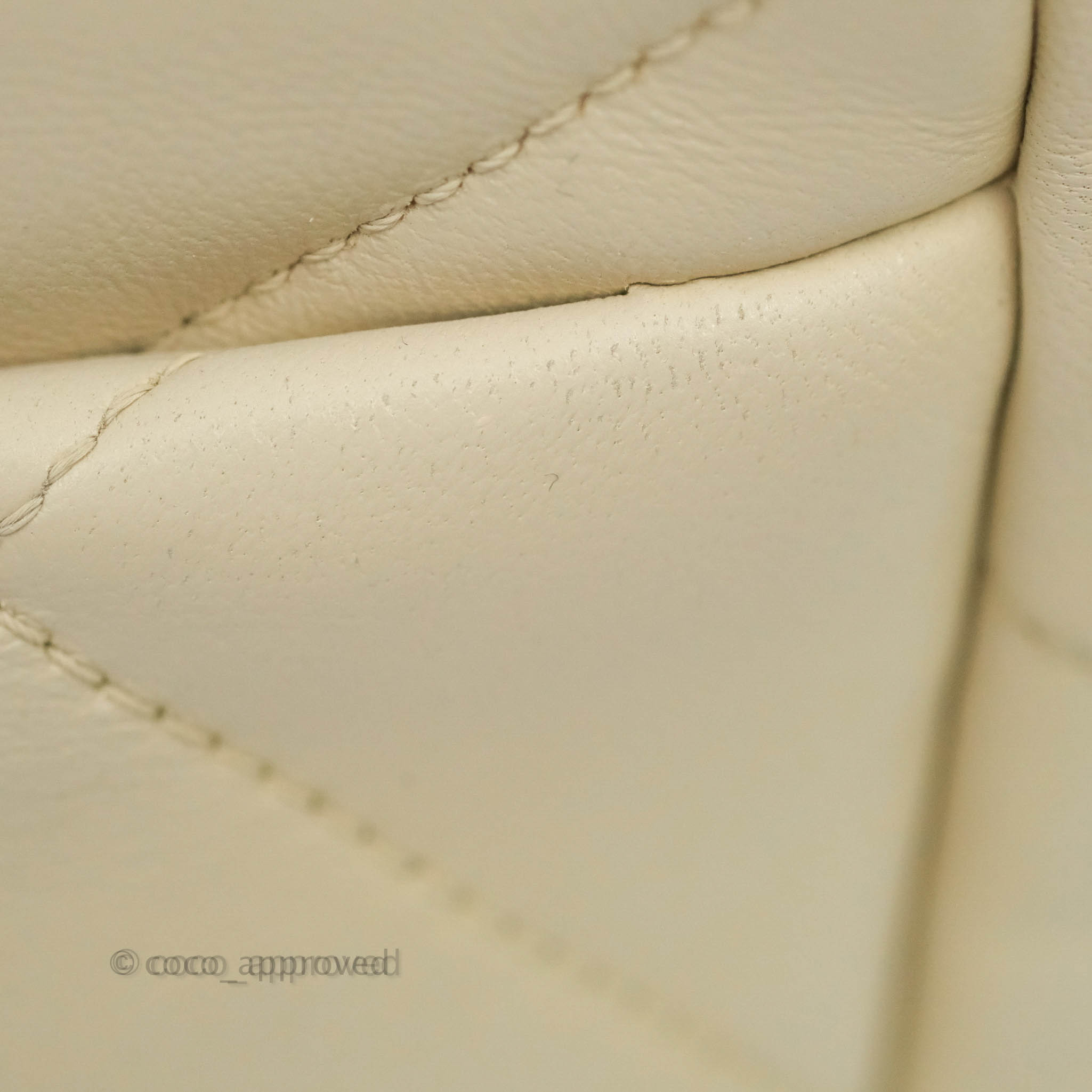 Chanel 19 Medium Flap Bag in Beige Cream Goatskin Leather with Mixed Hardware - Luxury Designer Handbag for Women, Perfect for Work, Travel and Special Occasions