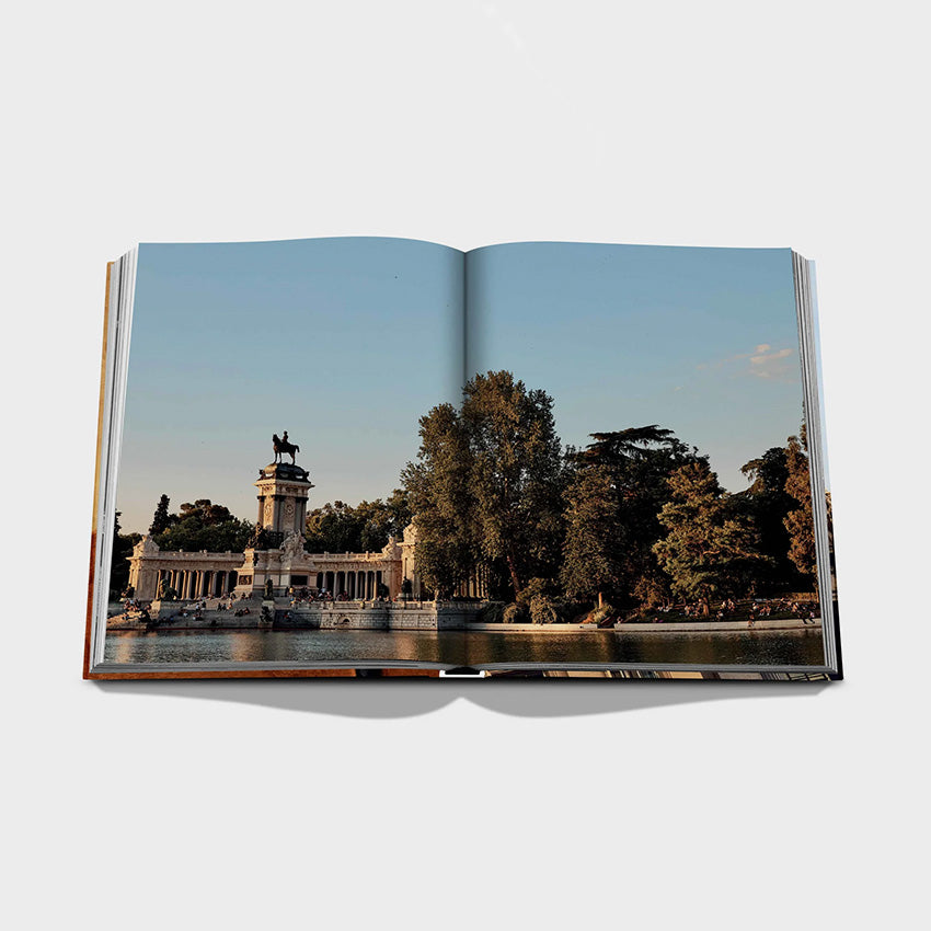 Assouline Madrid Chic - Luxury Travel Guide Book for Spain | Explore Fashion, Design & Culture | Perfect for Travel Enthusiasts & Coffee Table Decor