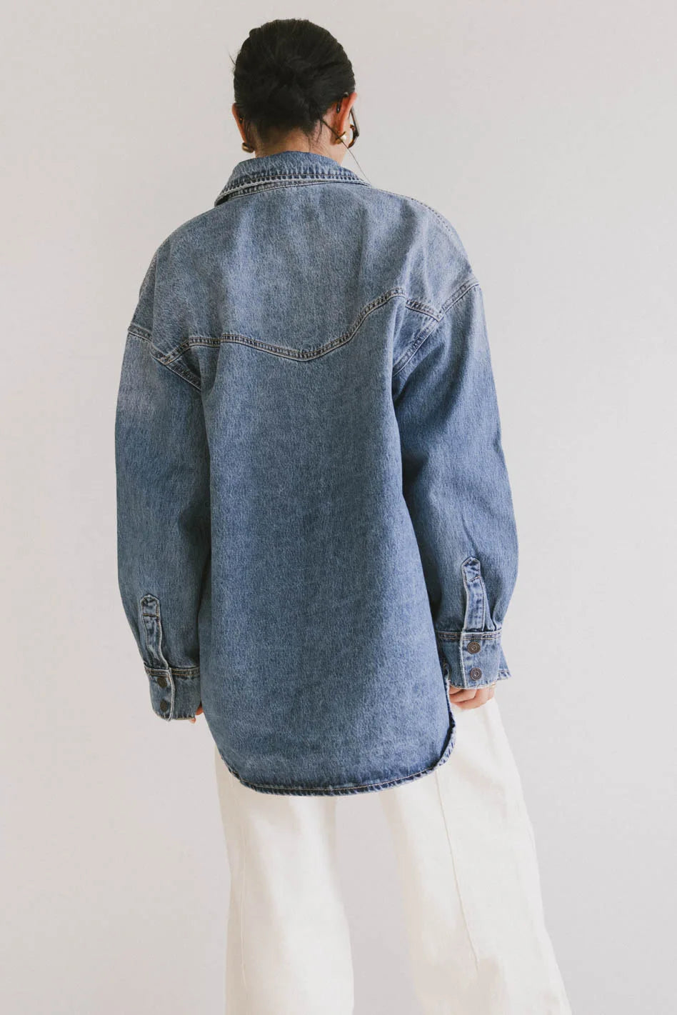 Hadid Denim Jacket for Women - Vintage Washed Denim Jacket with Button Front & Chest Pockets | Perfect for Casual Outfits, Street Style & Layering in Fall/Spring