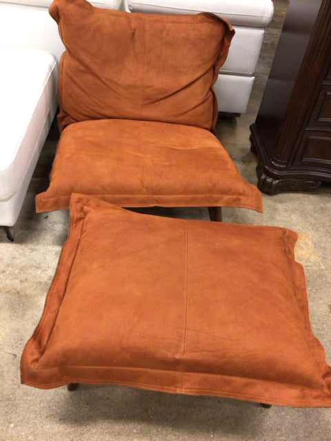 Luxury Suede Burnt Orange Accent Chair with Ottoman Set - Modern Living Room Furniture for Cozy Home Decor & Relaxation