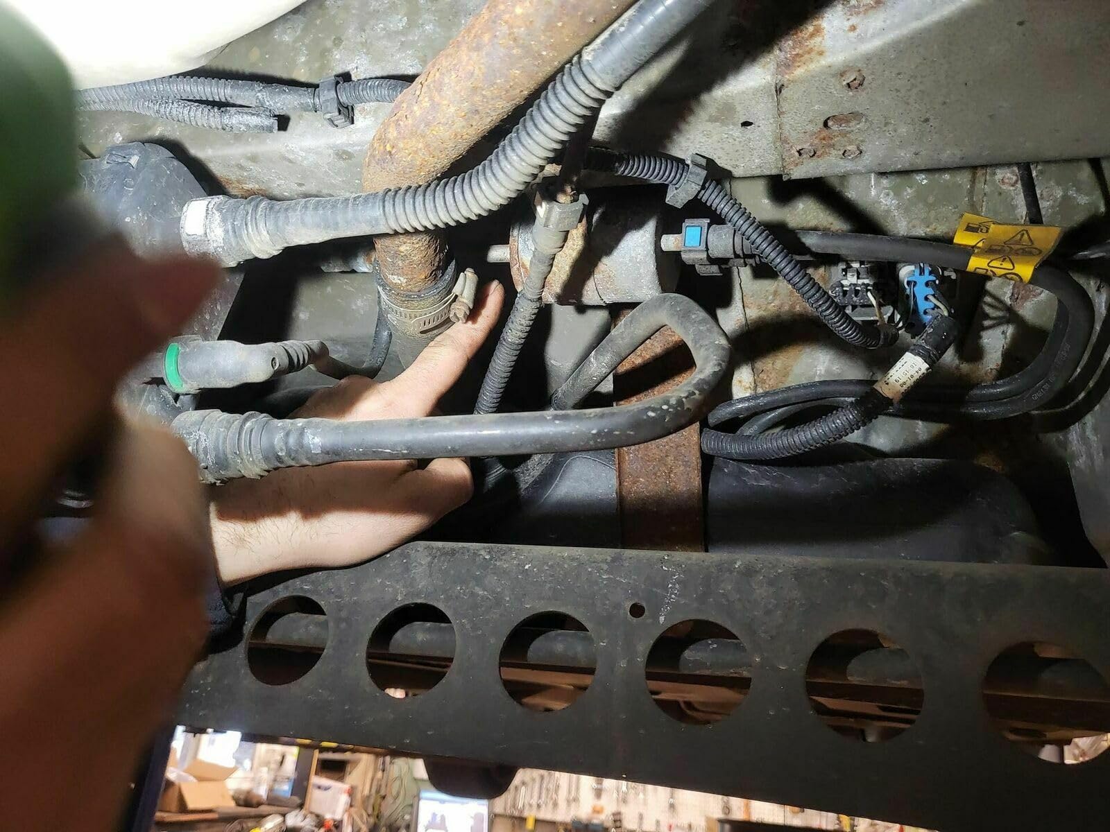 Chevrolet Cobalt 05-10 Fuel Line Repair Kit - Complete Replacement Fuel Lines for Easy Installation | Perfect for DIY Car Maintenance & Fuel System Repairs