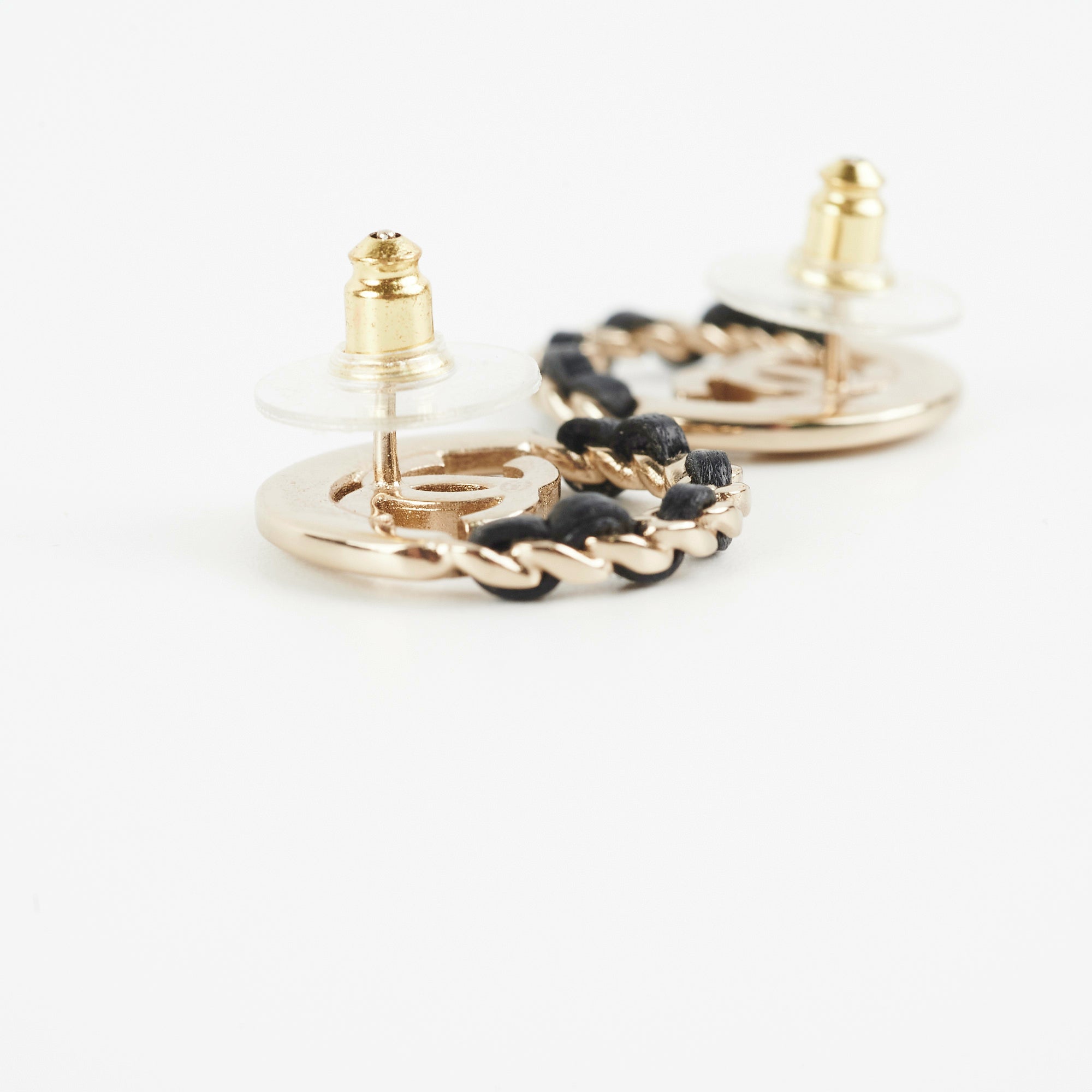 Chanel Round Earrings for Women - Luxury Gold-Plated Pearl Stud Earrings - Elegant Fashion Jewelry for Parties, Weddings & Special Occasions