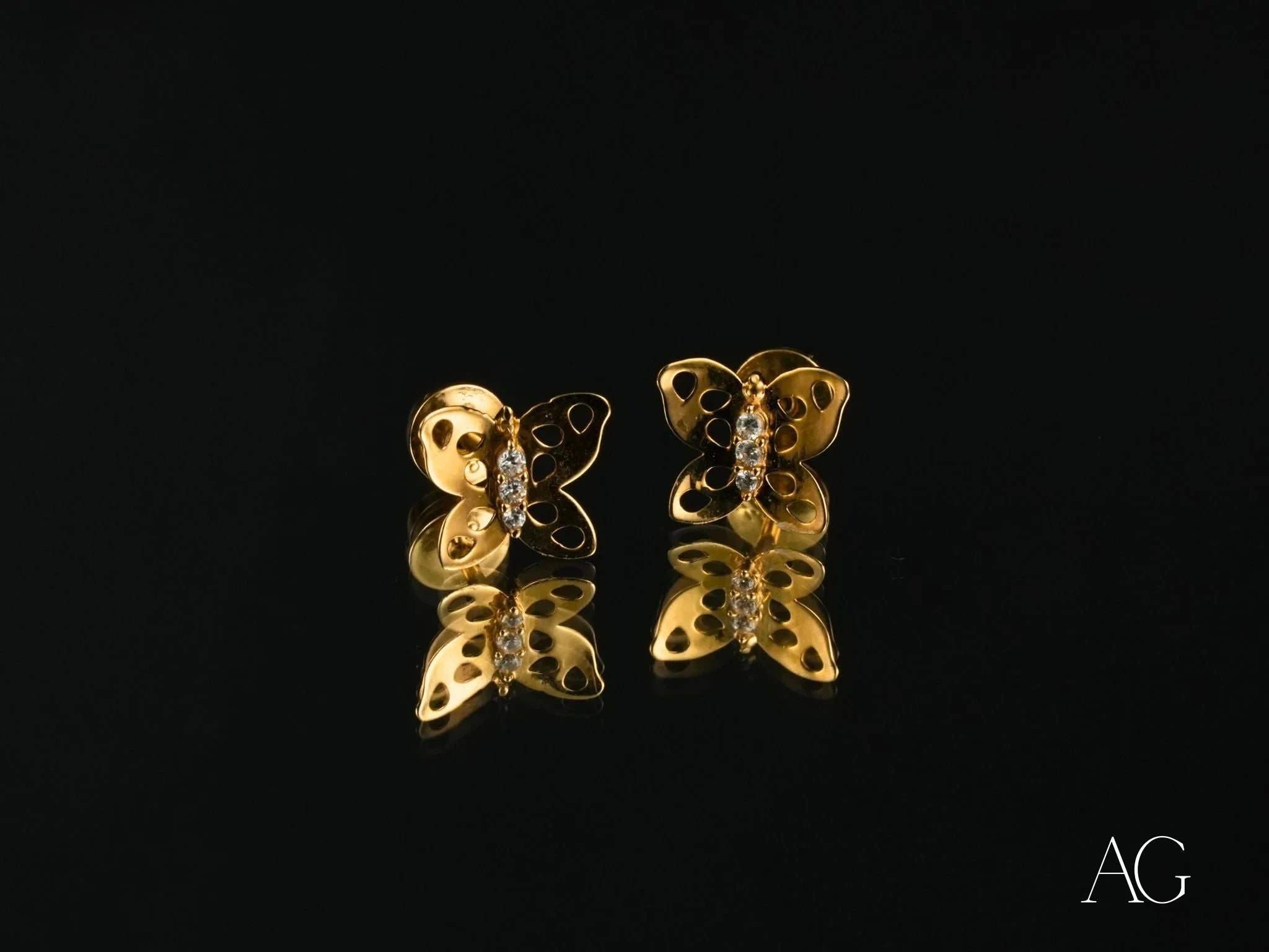 18K Gold CZ Butterfly Earrings for Women - Elegant Wing Design Dangle Earrings - Perfect for Weddings, Parties & Special Occasions