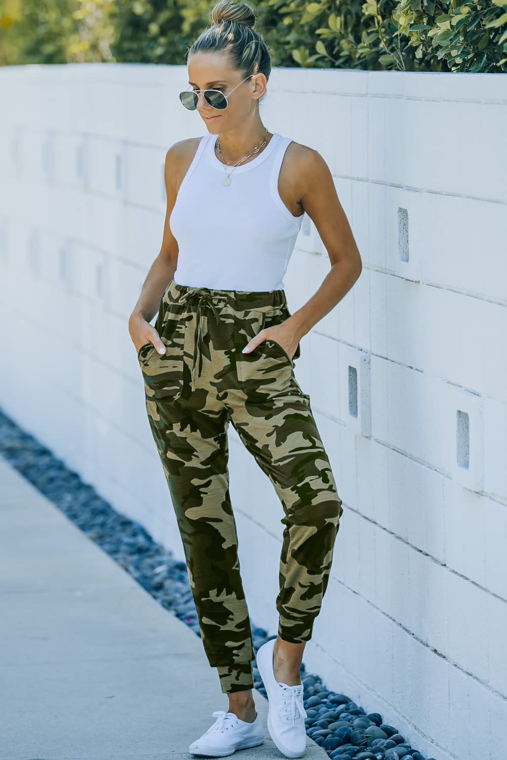 Women's Camo Cargo Pants - Stretch Waist Cool Camouflage Jogger Pants with Pockets for Outdoor, Hiking & Casual Wear | Trendy Elastic Waist Casual Pants for Women