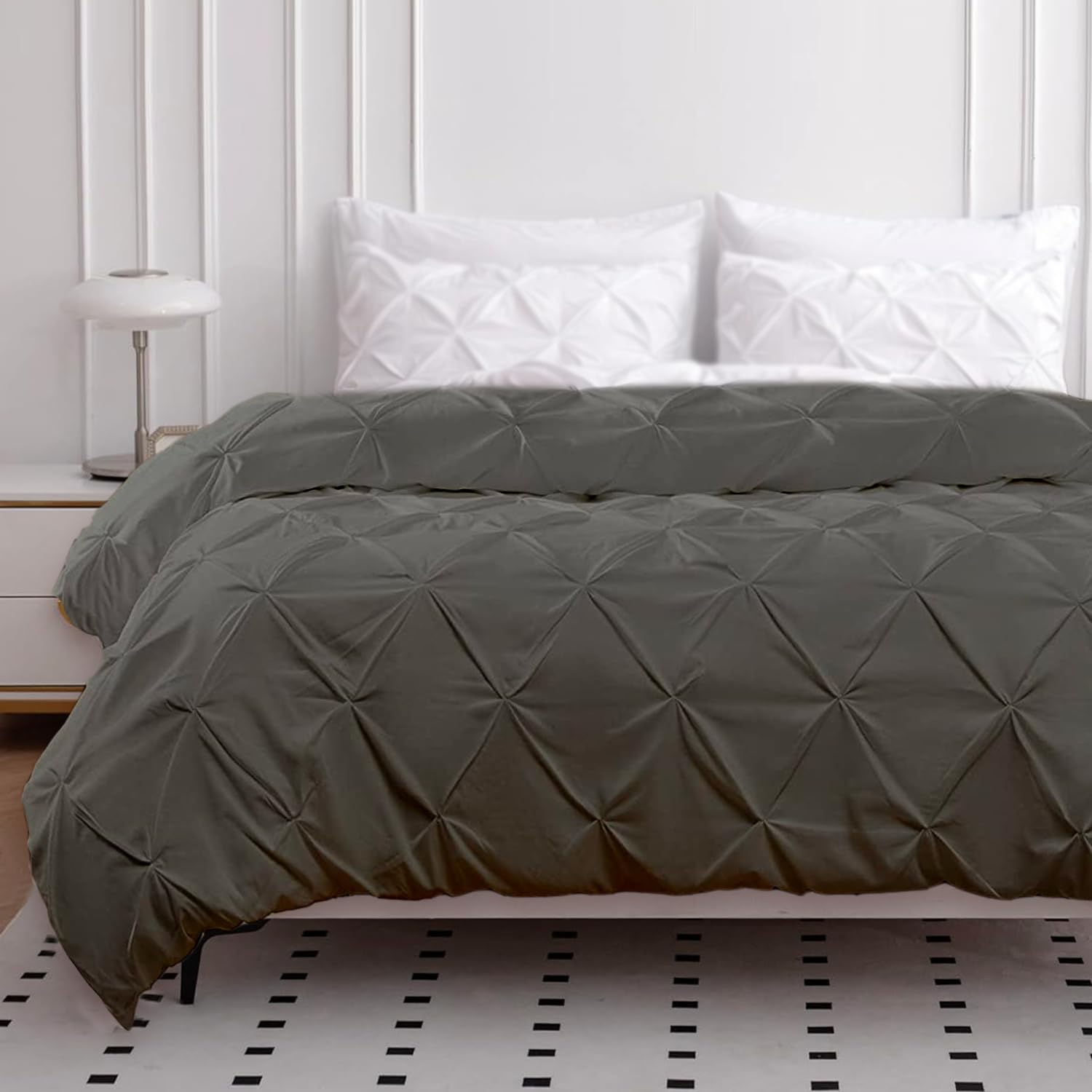 Premium 800 TC Egyptian Cotton King/Cal-King Duvet Cover (104x94 Inches) - Breathable, Soft Dark Grey Solid with Zipper & Corner Ties | Luxury Pinch Plated Pintuck Design for California Bedding | Perfect for Master Bedrooms, Guest Rooms & Upscale Hotels