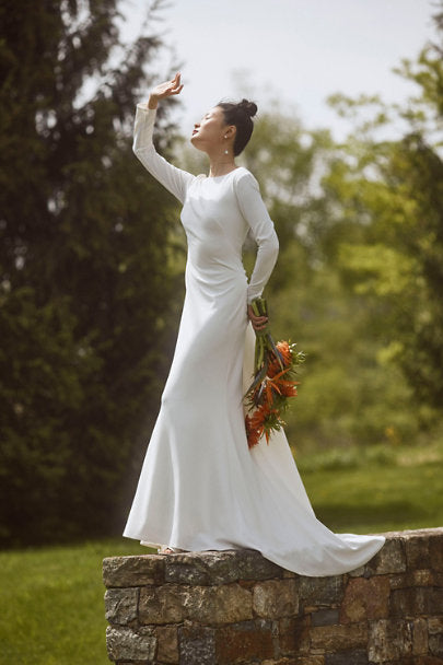 Tadashi Shoji Maven Gown - Elegant Wedding Dress for Brides & Formal Events | Perfect for Beach Weddings & Evening Galas
