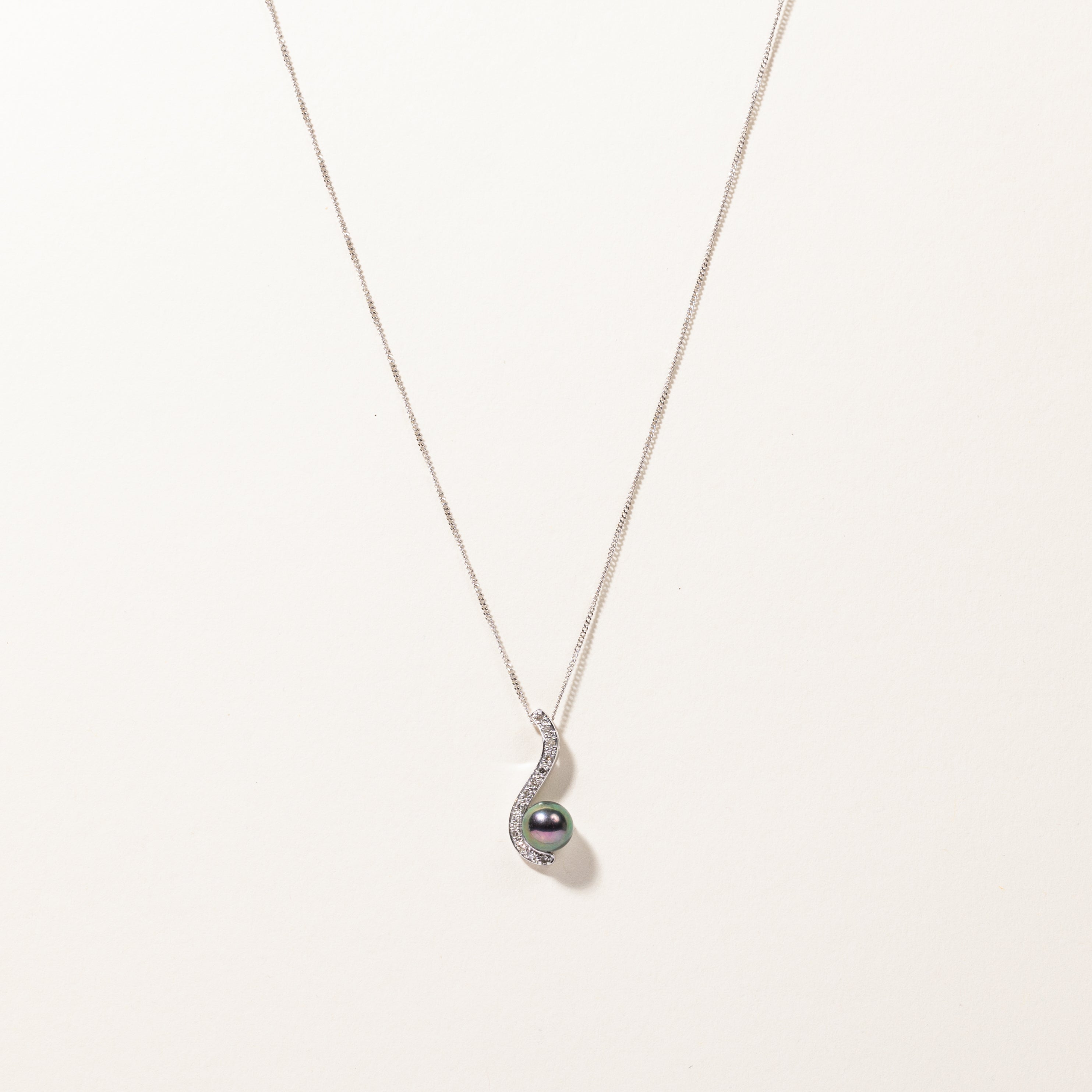 Pearl & Diamond Pendant Necklace for Women - 6.60mm Round Cut, 0.07ctw, 18K Gold - Elegant Jewelry Gift for Birthday, Anniversary & Valentine's Day