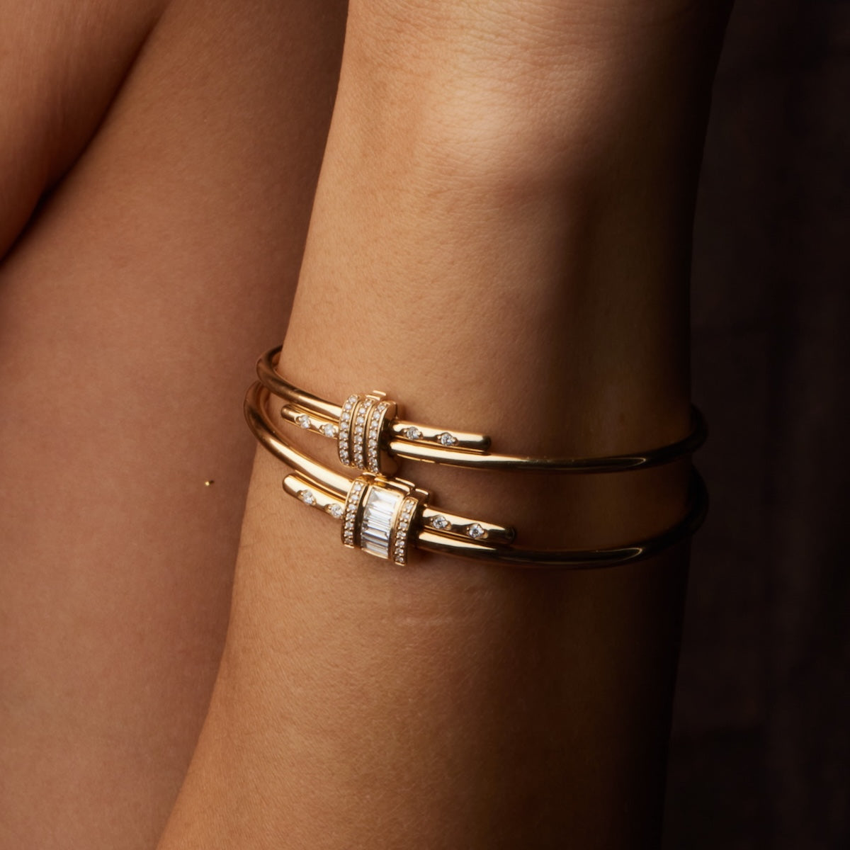 Vaulted Diamond Latch Bracelet - Elegant 14K Gold Tennis Bracelet for Women, Perfect for Weddings, Anniversaries & Special Occasions