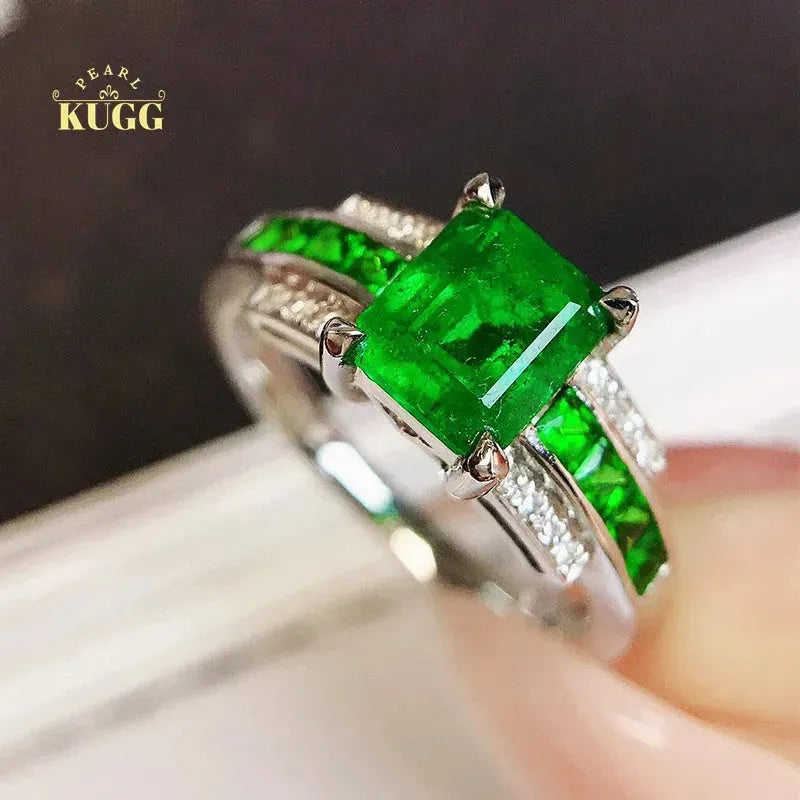 18K White Gold Emerald and Diamond Ring for Women | Minimalist Luxury Jewelry | Perfect for Parties, Weddings & Special Occasions