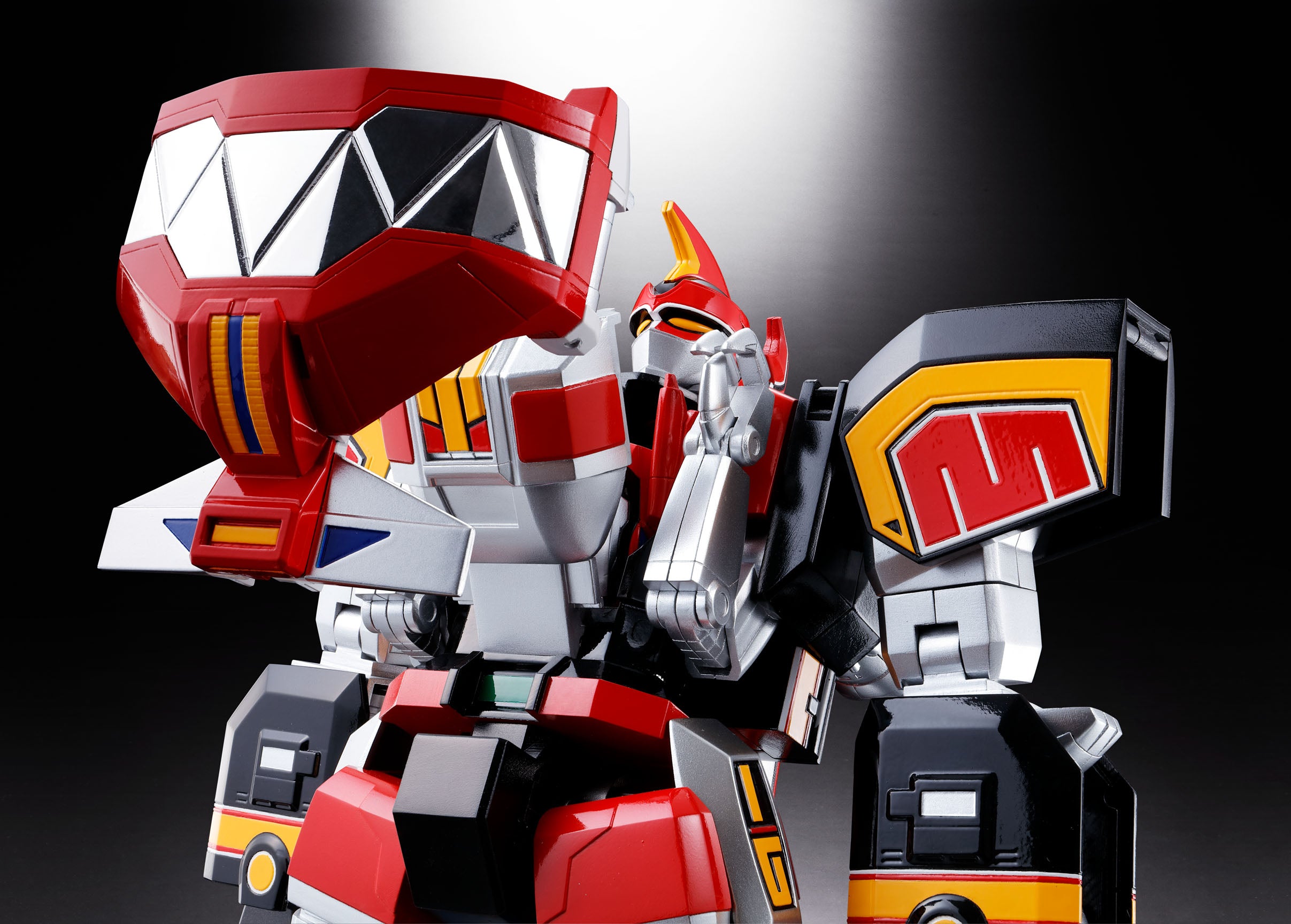Bandai Soul of Chogokin GX 72 Mighty Morphin Power Rangers Megazord Collectible Action Figure - Premium Die-Cast Metal Robot Toy for Display & Play - Perfect for Fans, Collectors and Nostalgic Gift Giving