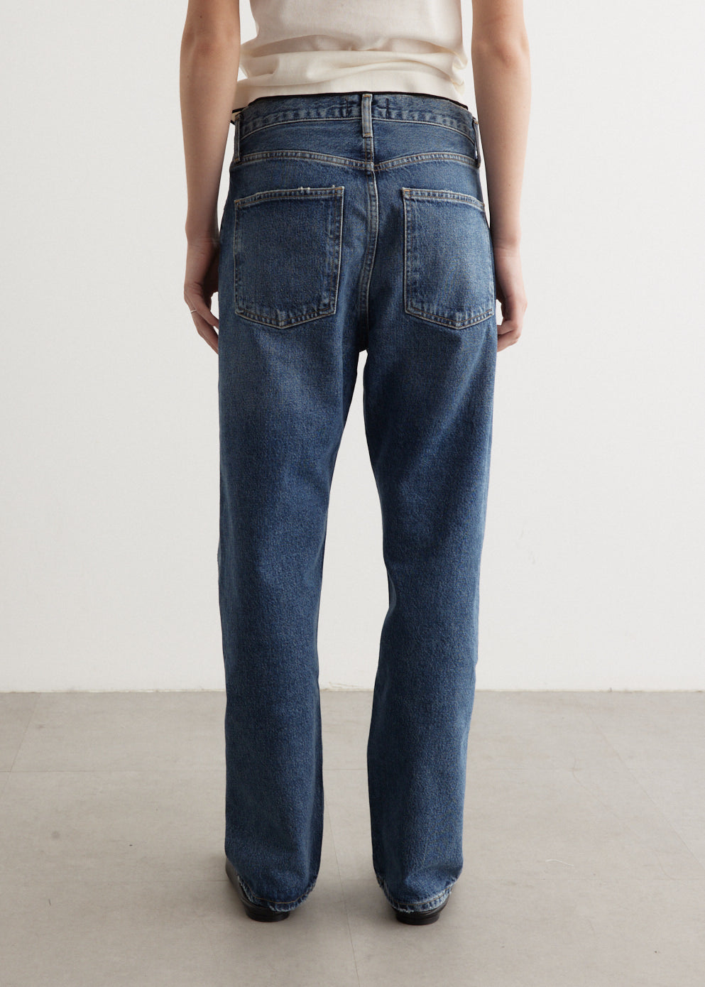 Vintage 90's Mid Rise Straight Leg Jeans for Women - Classic Denim Pants for Casual Wear, Office & Everyday Outfits