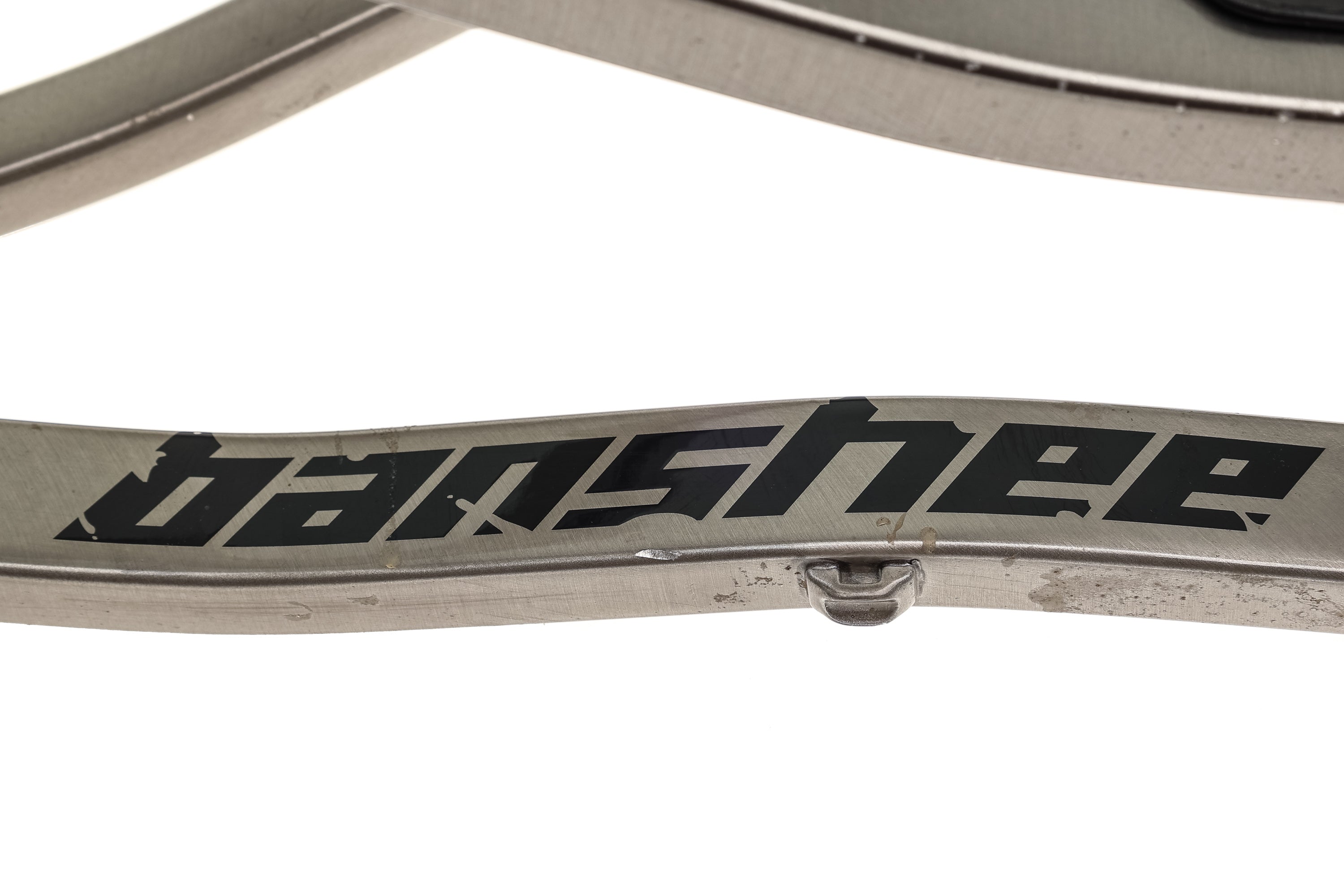 Banshee Titan V3.2 Medium Frame Mountain Bike - 2021 Model | Perfect for Trail Riding & Enduro Adventures