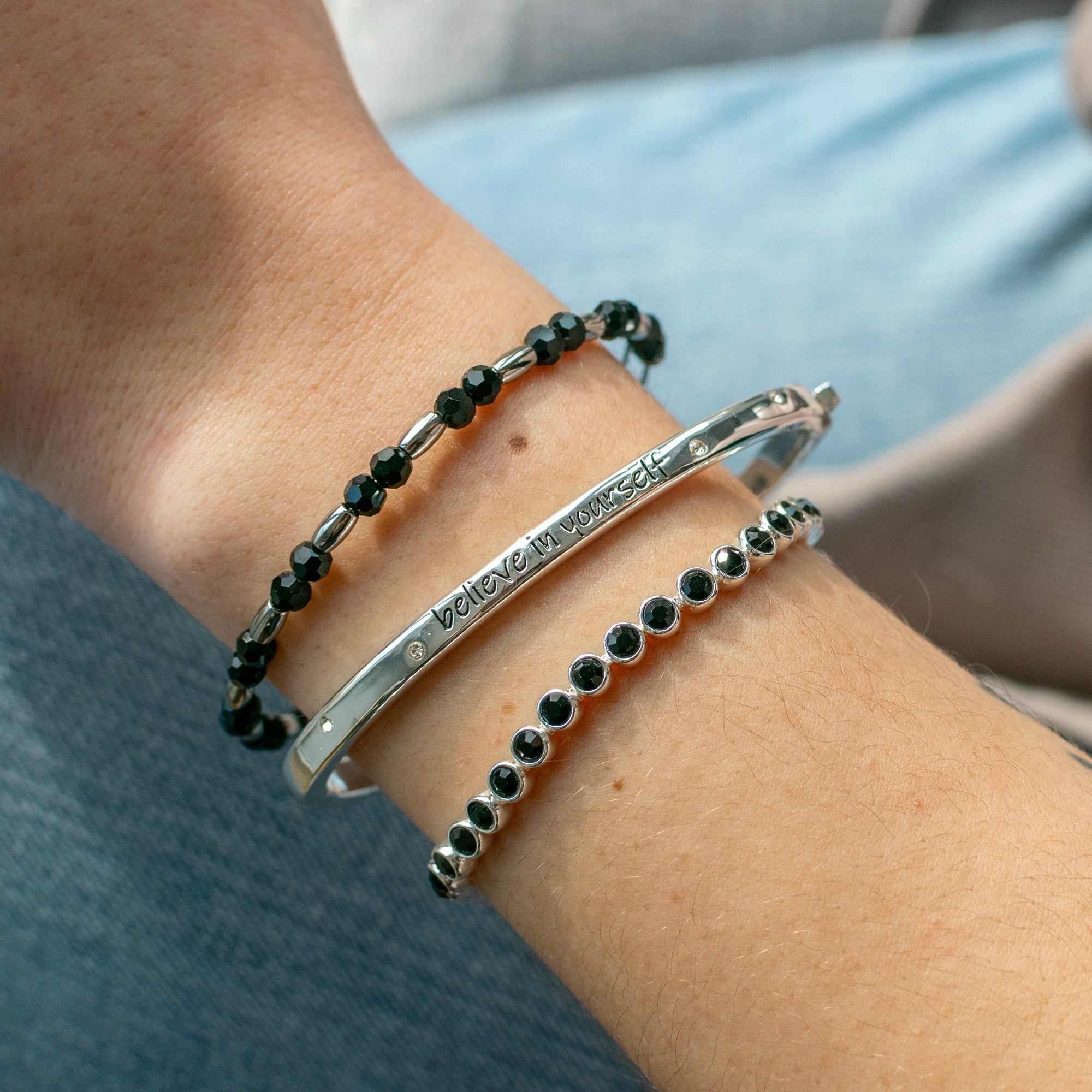 Believe in Yourself Inspirational Mantra Bangle - Motivational Jewelry for Women, Daily Affirmation Bracelet for Self-Confidence & Positivity - Perfect for Meditation, Yoga & Gift Giving