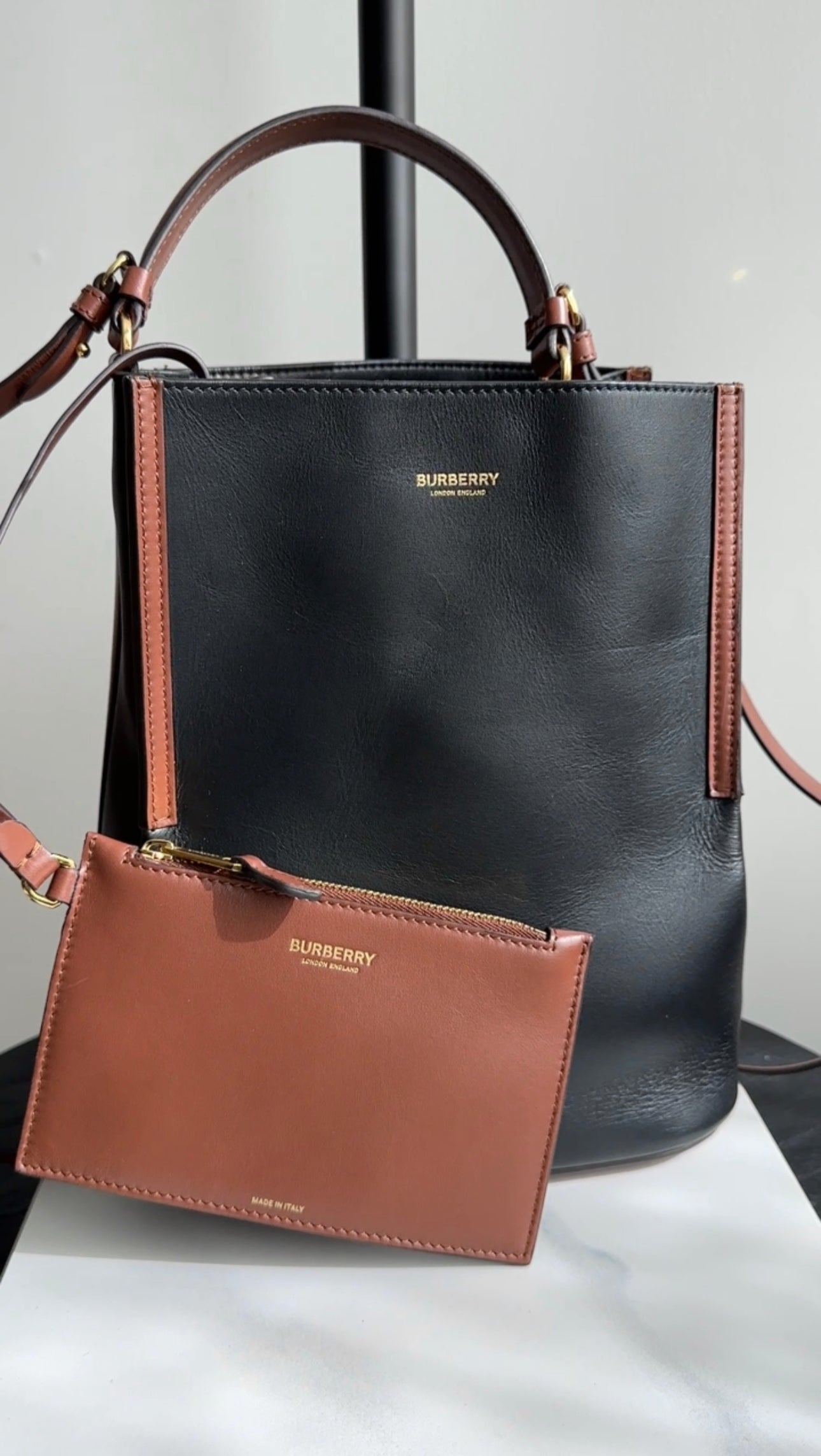 Burberry Black & Brown Leather Small Bucket Bag with Detachable Pouch - Stylish Crossbody Handbag for Women, Perfect for Work, Travel & Everyday Use