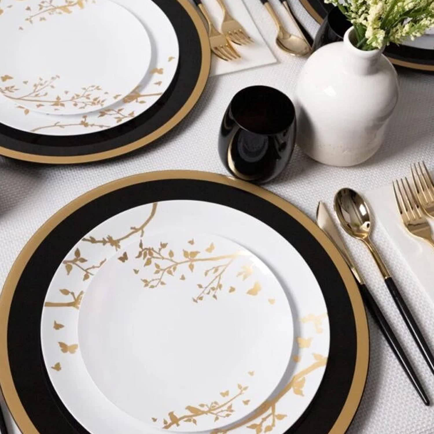 40-Piece Spring Collection White & Gold Plastic Dinner Plates Set - 10
