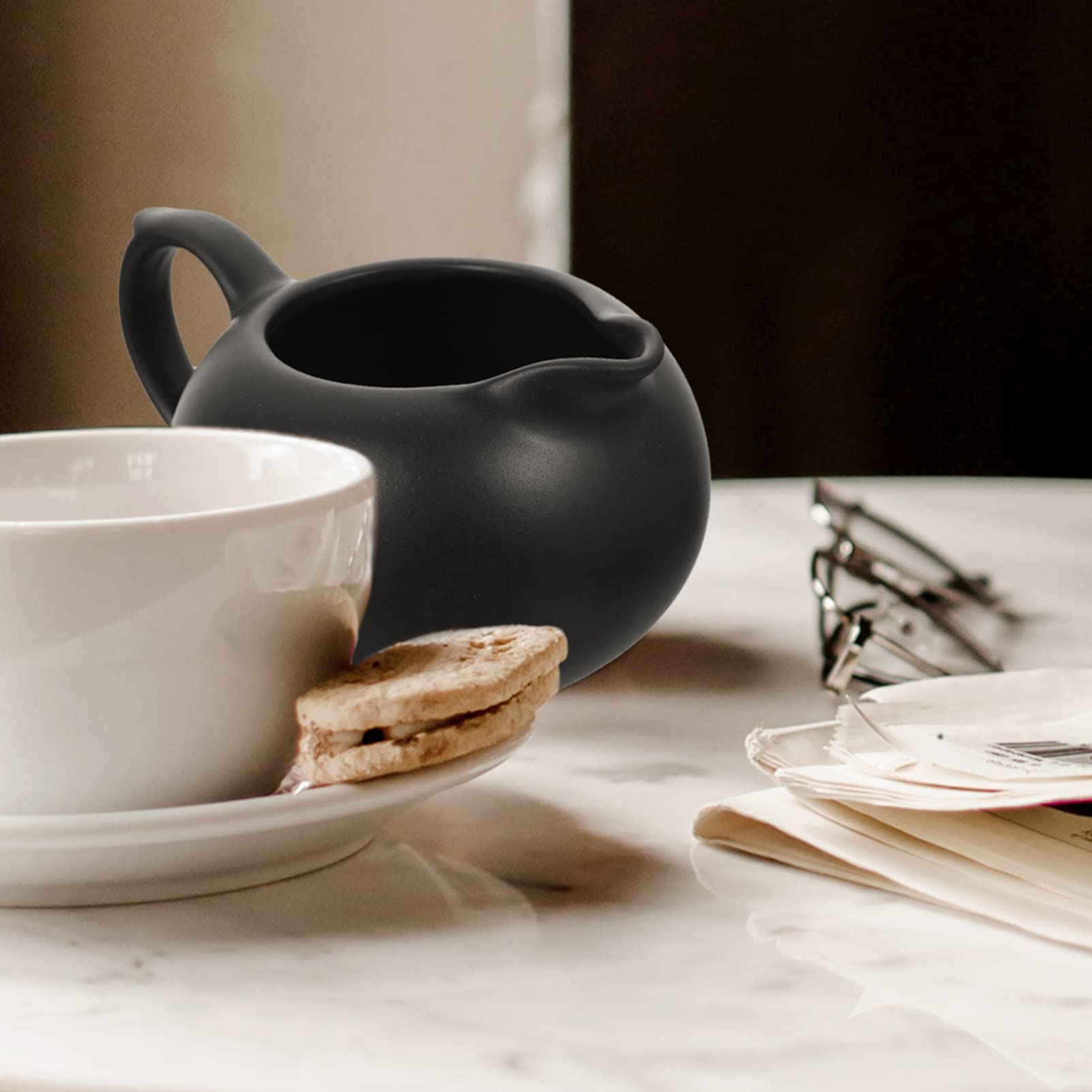 Hemoton Mini Creamer Jugs - Ceramic Sauce Cups for Milk & Coffee | Small Pitcher Without Handle | Perfect for Coffee Shops, Restaurants & Home Breakfast Use