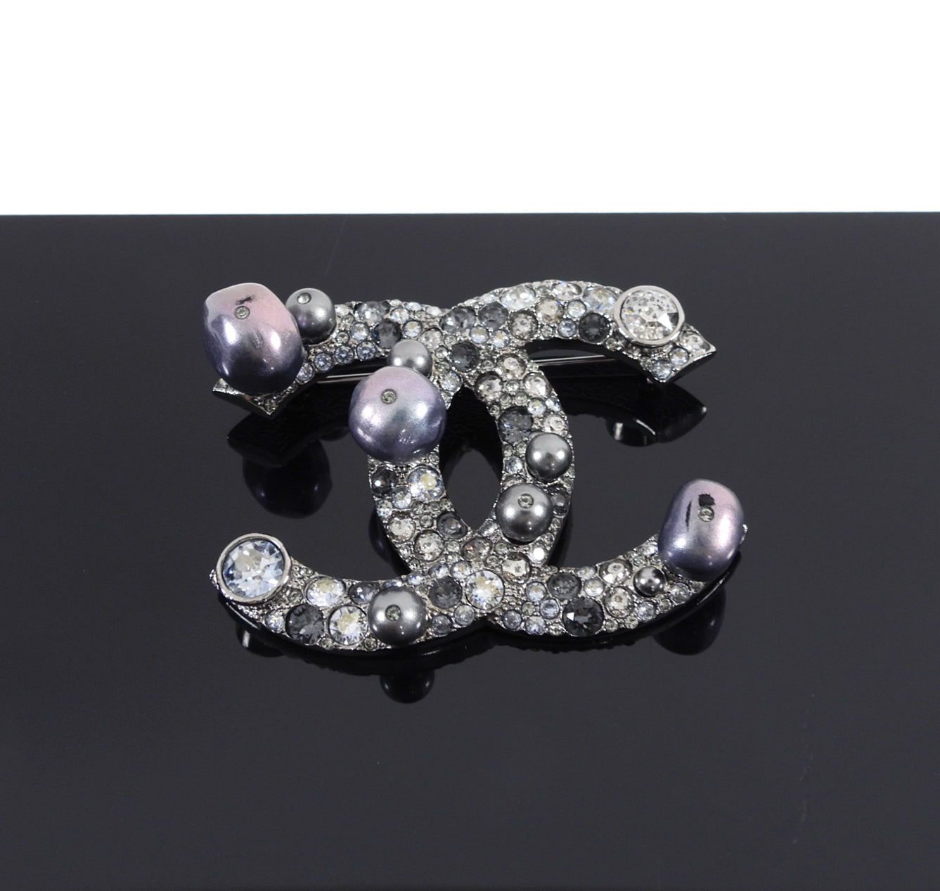 Chanel 17B Crystal Rhinestone Faux Pearl Grey CC Brooch Pin - Elegant Fashion Accessory for Women, Perfect for Dresses, Jackets & Bags