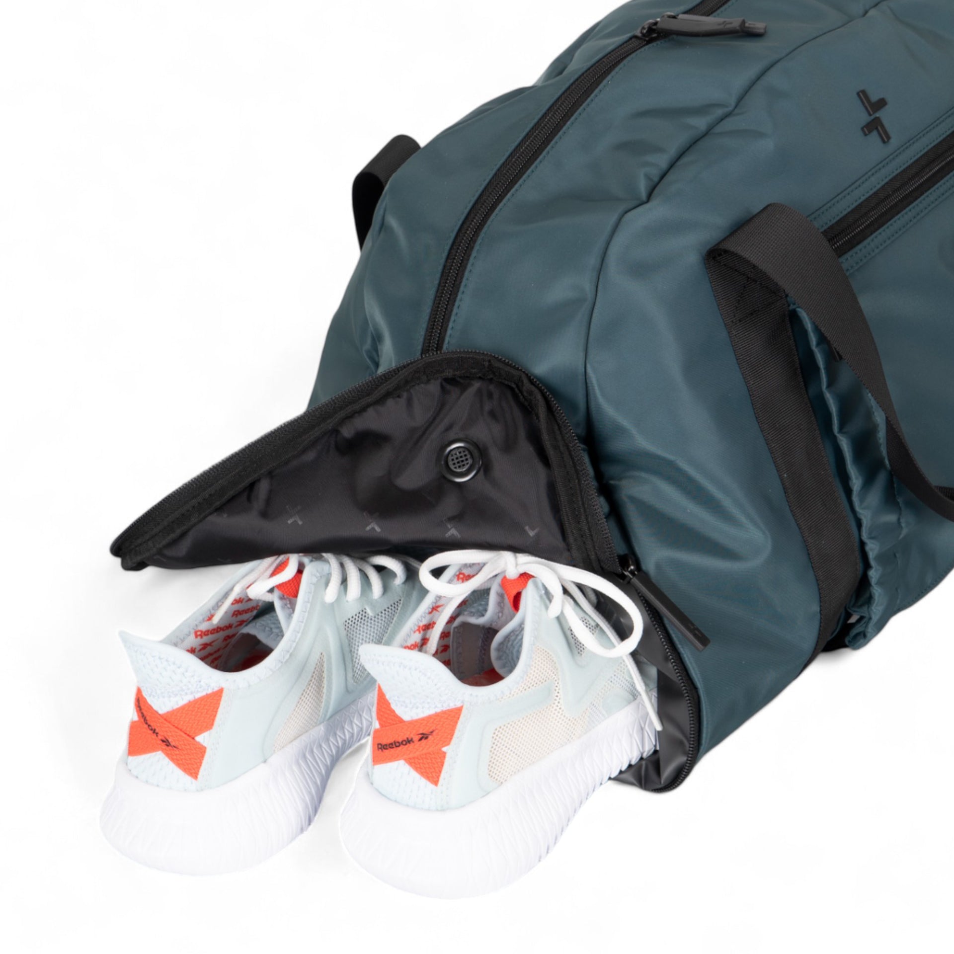 Tracker Sutton 2.0 Duffle Bag - Waterproof Travel Gym Bag with USB Charging Port, Large Capacity Carry On Luggage for Men & Women - Perfect for Workouts, Travel, and Weekend Getaways