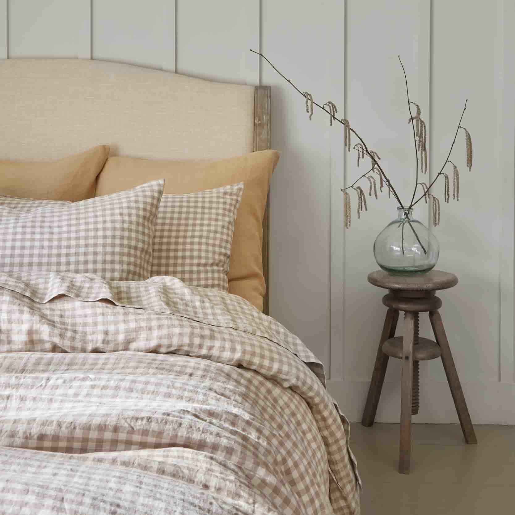 Premium Mushroom Gingham Linen Blend Flat Sheet - Soft & Breathable Bed Sheet for Queen Size Bed - Perfect for Cozy Bedrooms, Guest Rooms & Vacation Homes