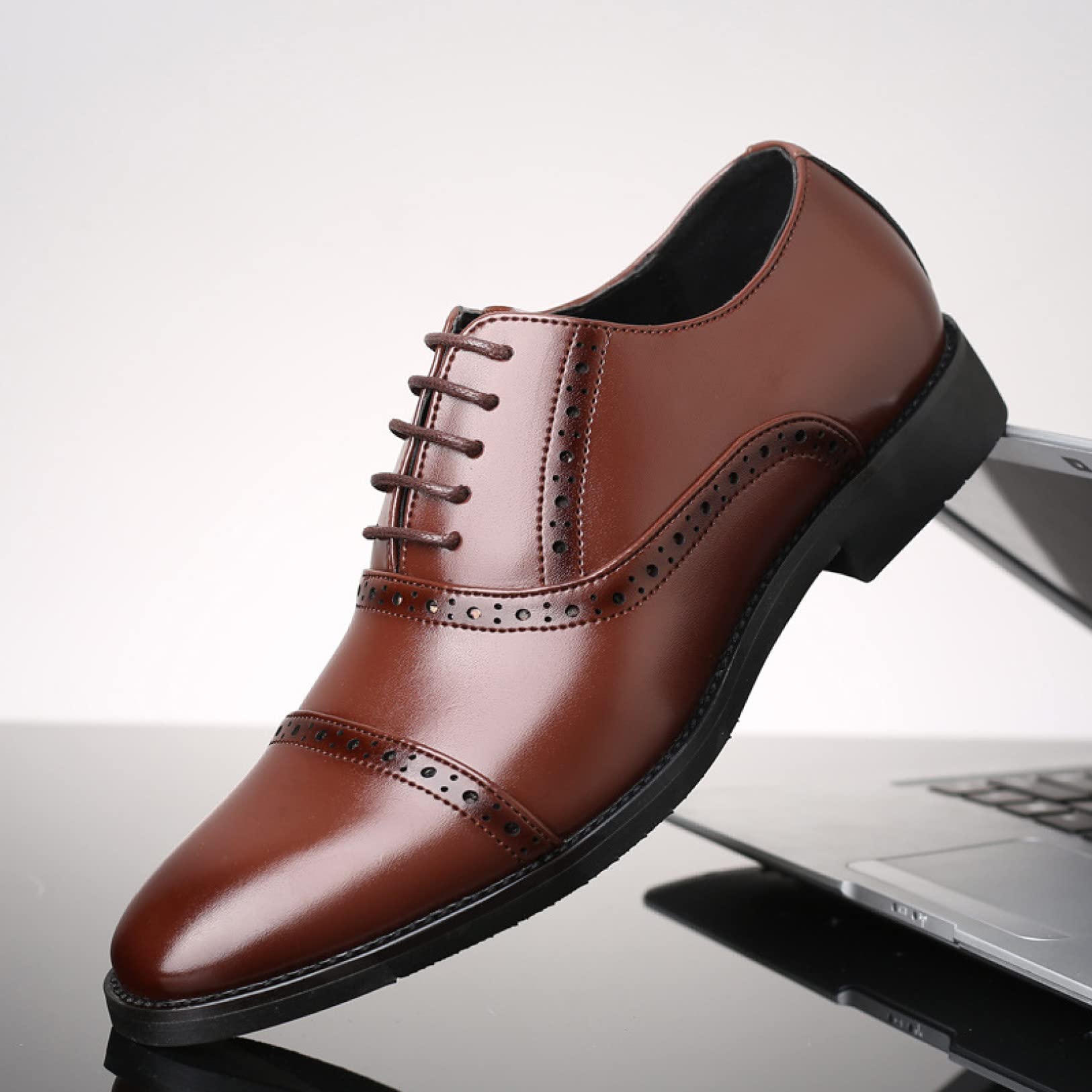 Men's Formal Leather Oxford Shoes - Comfortable Business Dress Brogues for Wedding, Party & Office Wear - Classic Style for Professional & Special Occasions