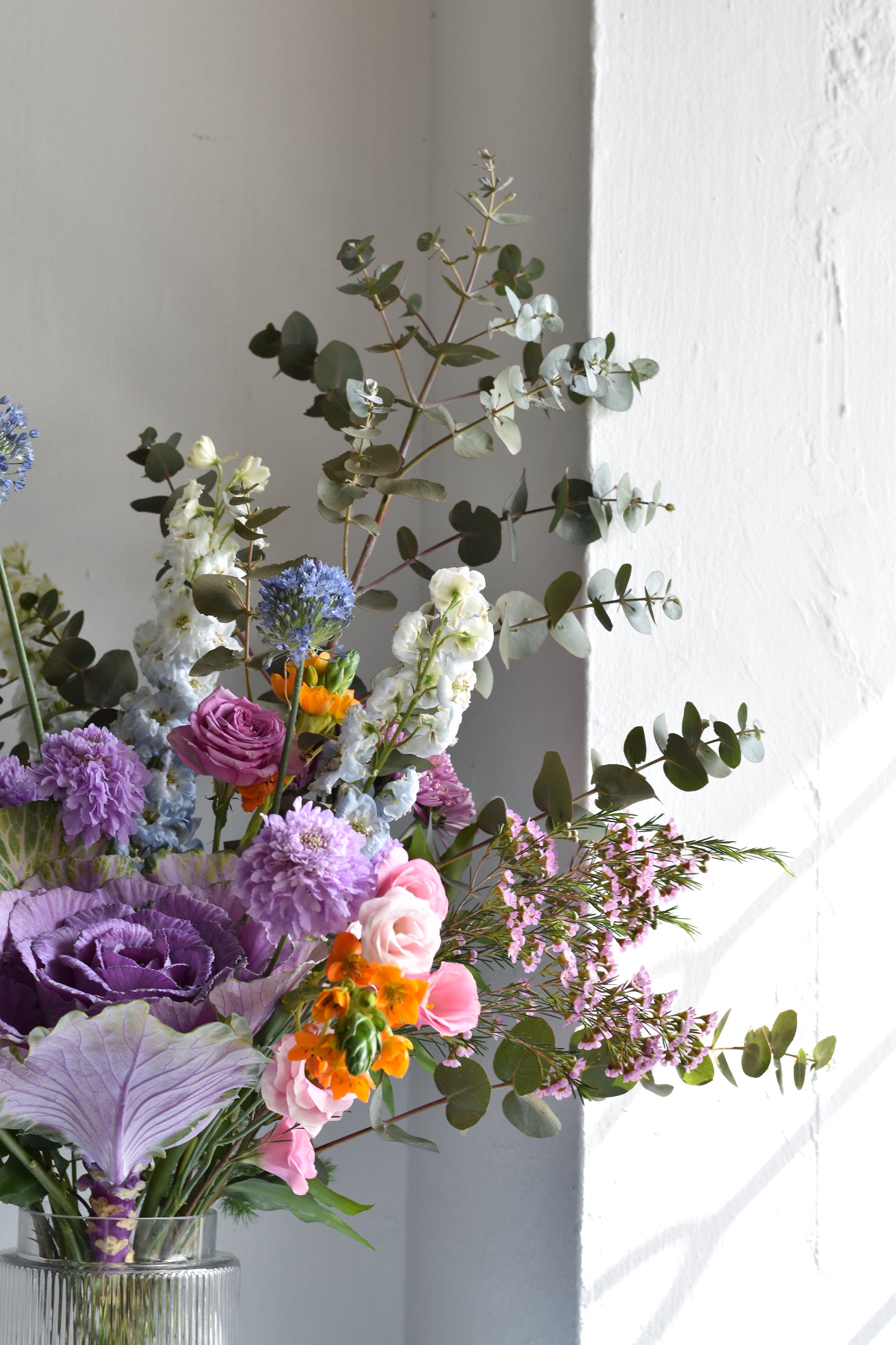 Custom Floral Subscription Box - Fresh Flowers Delivered Monthly - Perfect for Home Decor, Gifts & Special Occasions